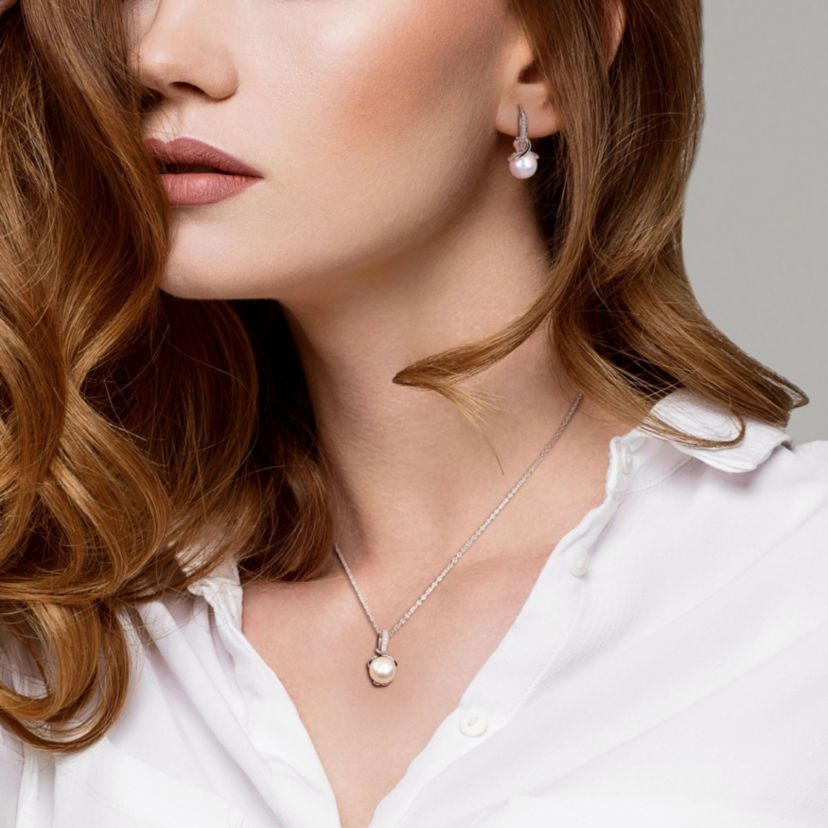 2-Piece Set of 8-8.5MM Freshwater Cultured Pearl and 1/10 ct. t.w. Diamond Earrings and Pendant with Chain in Sterling Silver