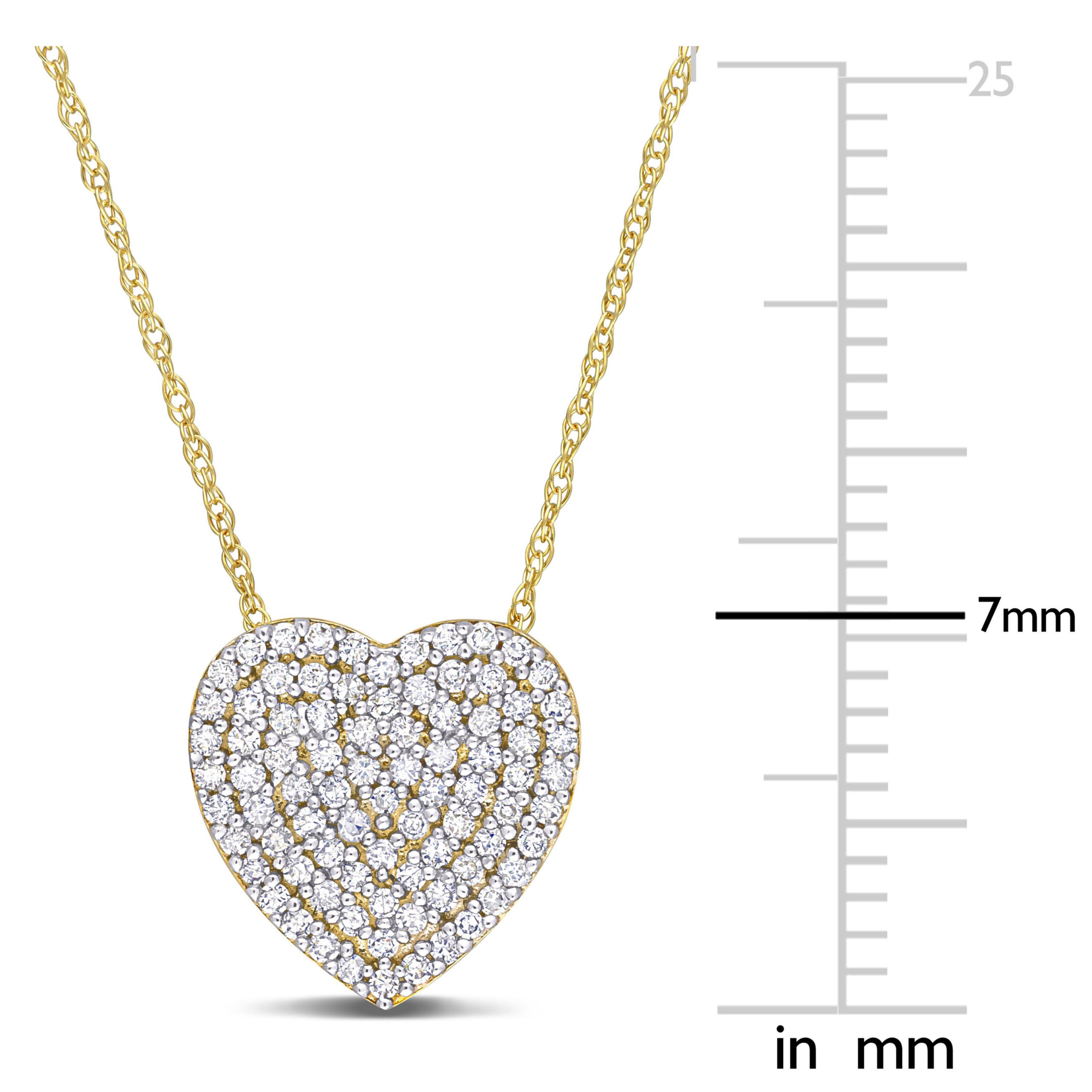 1/4 ct. t.w. Diamond Heart Pendant with Chain in 10K Yellow Gold