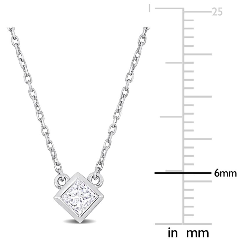 1/5 ct. t.w. Diamond Solitaire Necklace with Chain in 14K White Gold