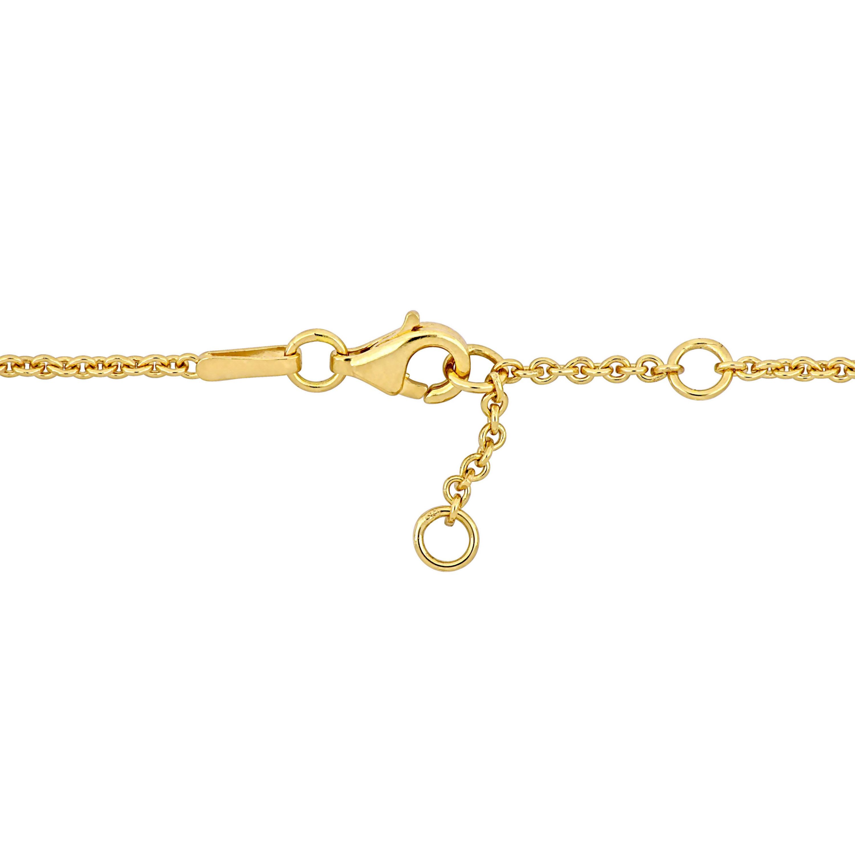 "Mom" Heart & Key Charm Bracelet in 18K Yellow Gold Plated Silver
