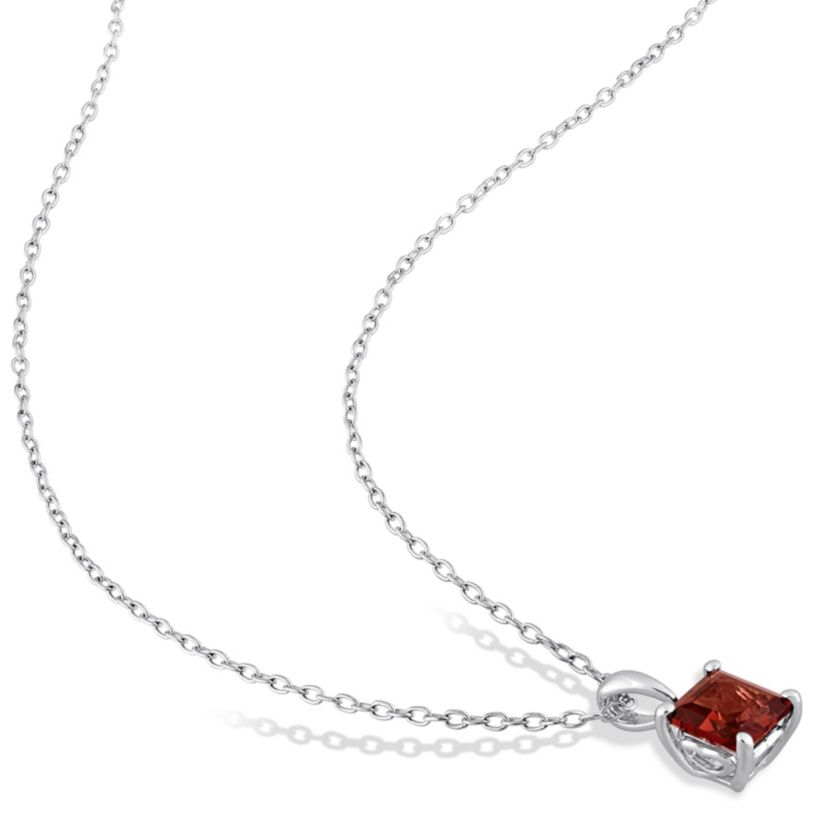 Garnet Solitaire Design Pendant with Chain in Sterling Silver