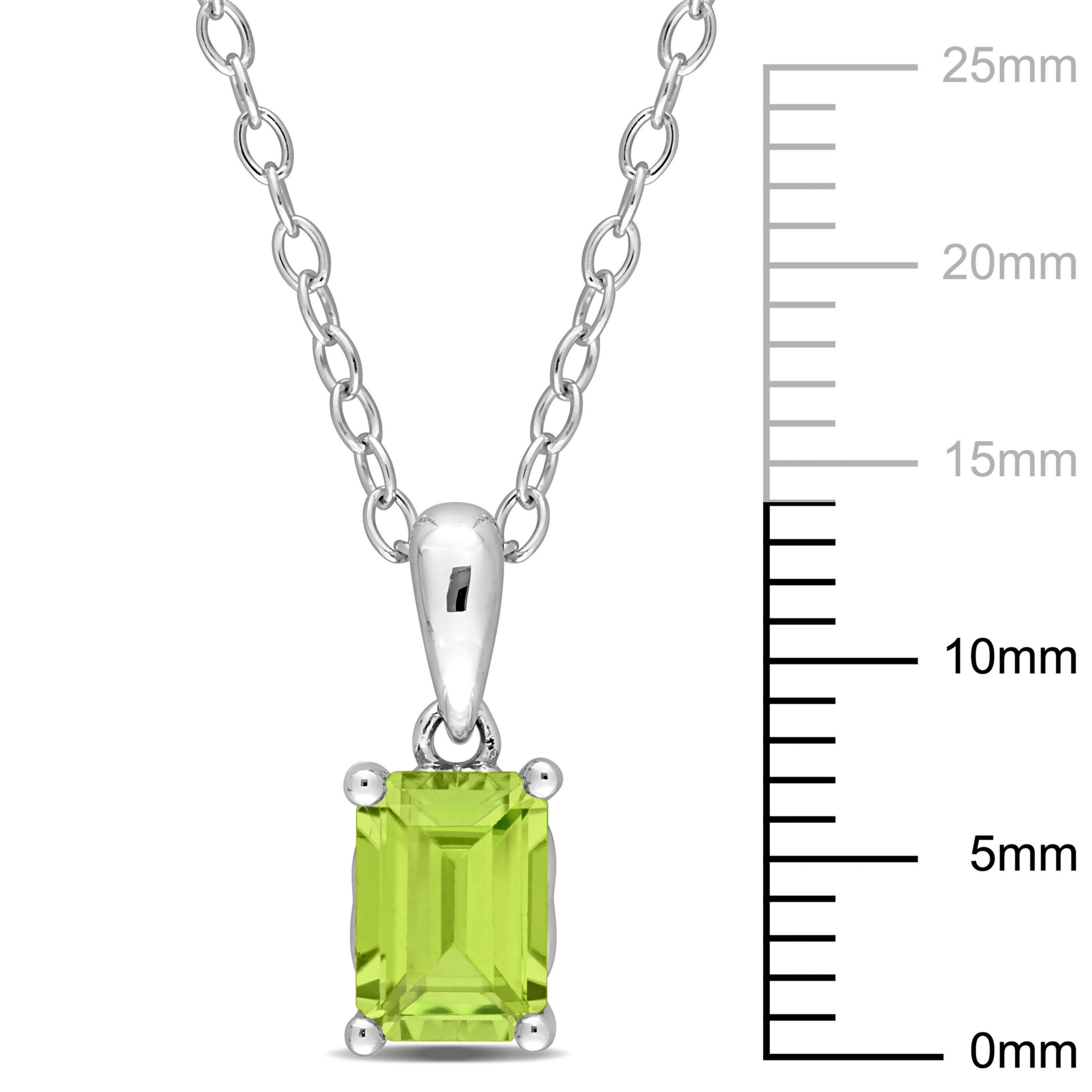 Peridot Solitaire Design Pendant with Chain in Sterling Silver