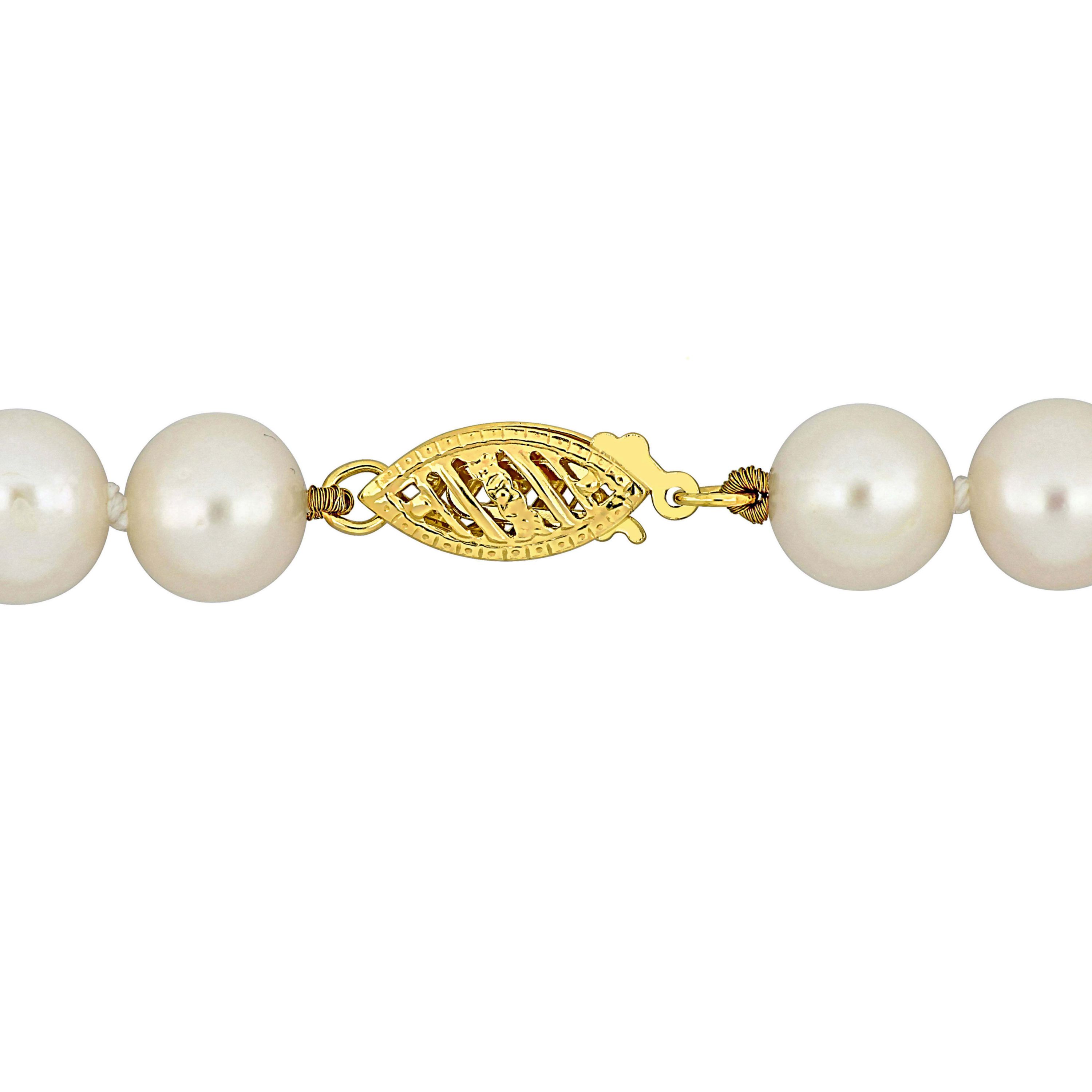 7.5-8mm Freshwater Cultured Pearl Necklace with 14K Yellow Gold Fisheye Clasp