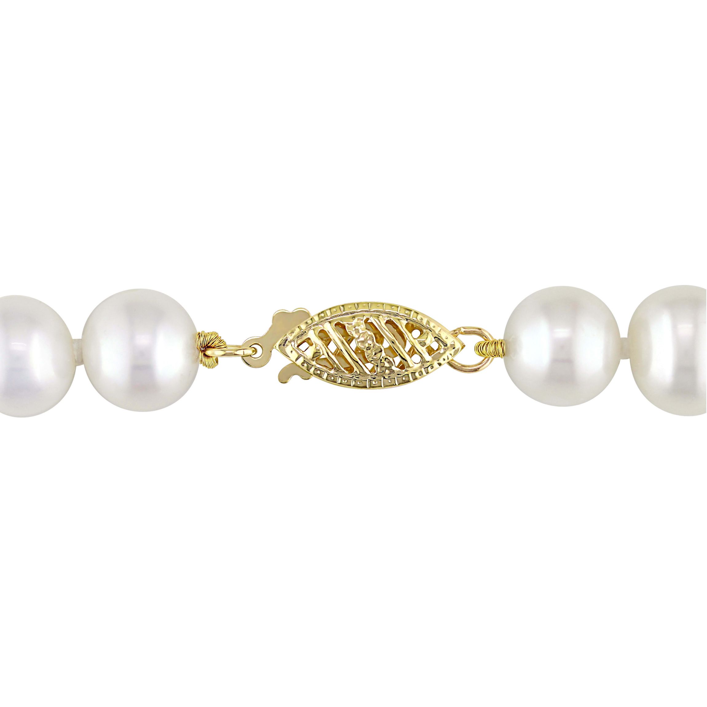 7-7.5mm Freshwater Cultured Pearl Necklace with 14K Yellow Gold Fisheye Clasp