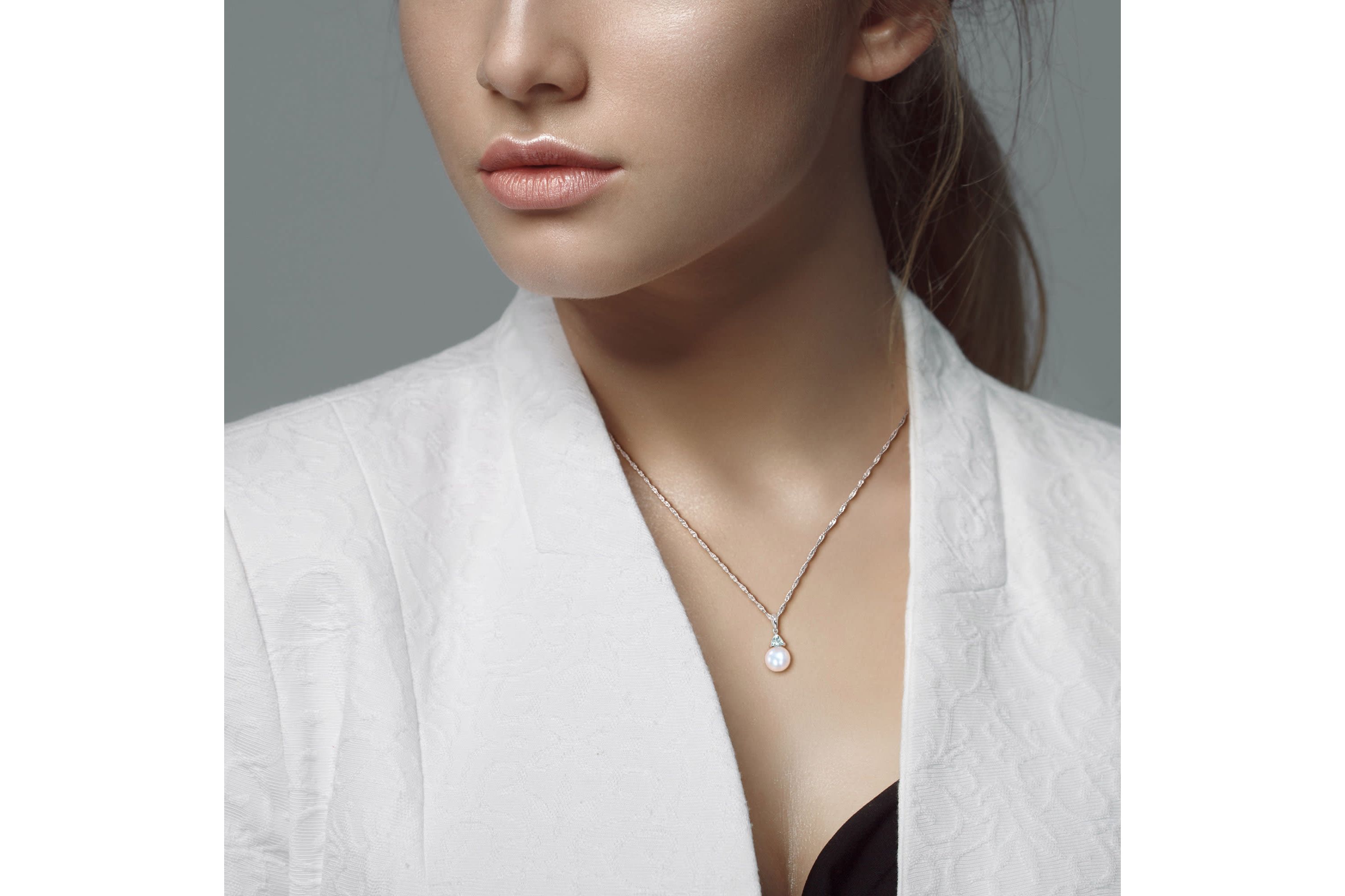 Freshwater Cultured Pearl and Aquamarine Pendant with Chain in 10K White Gold
