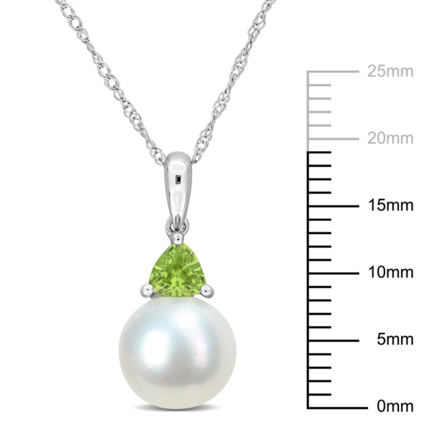 Freshwater Cultured Pearl and Peridot Pendant with Chain in 10K White Gold
