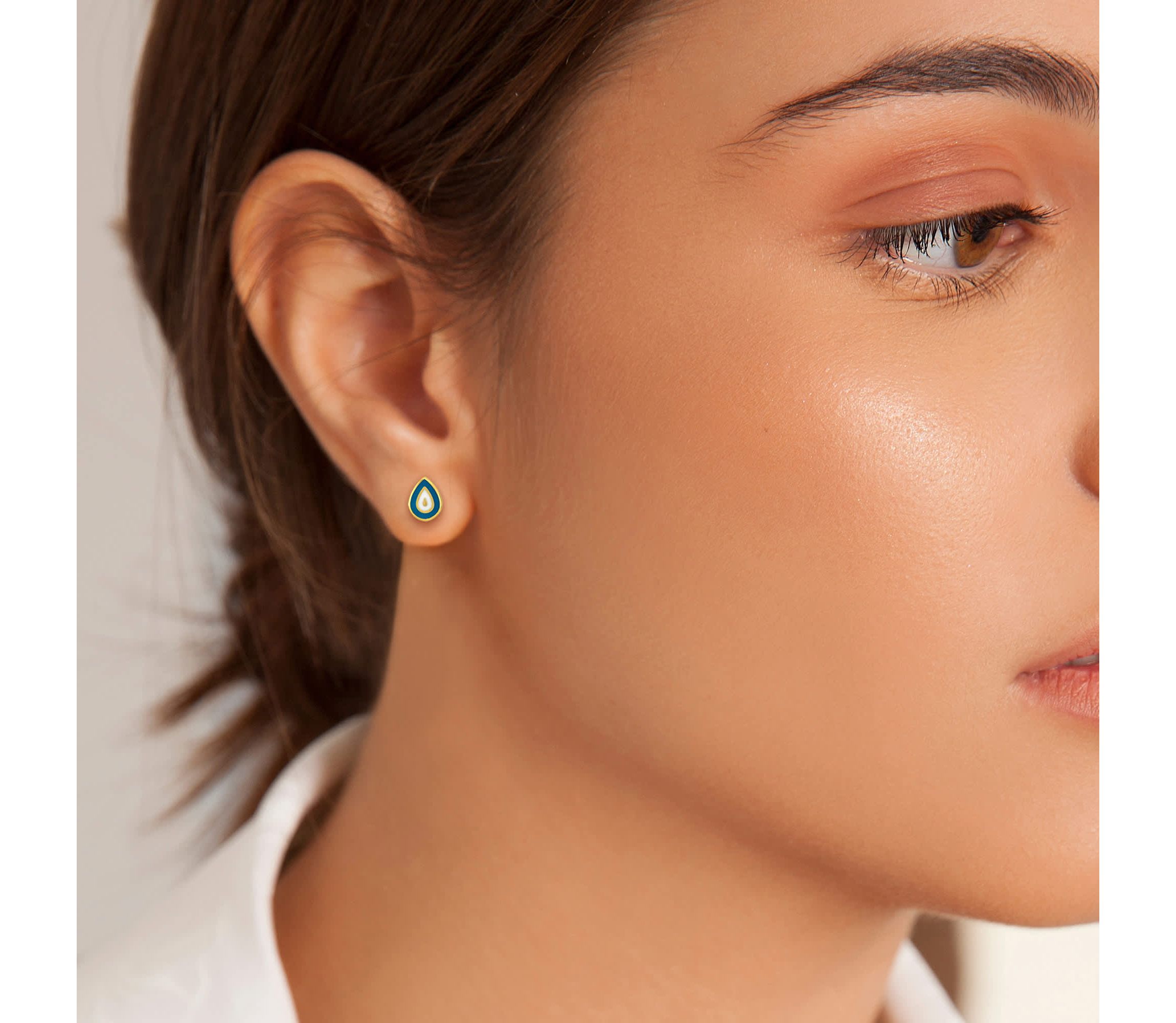 Turquoise and White Enamel Stud Earrings in 14K Yellow Gold