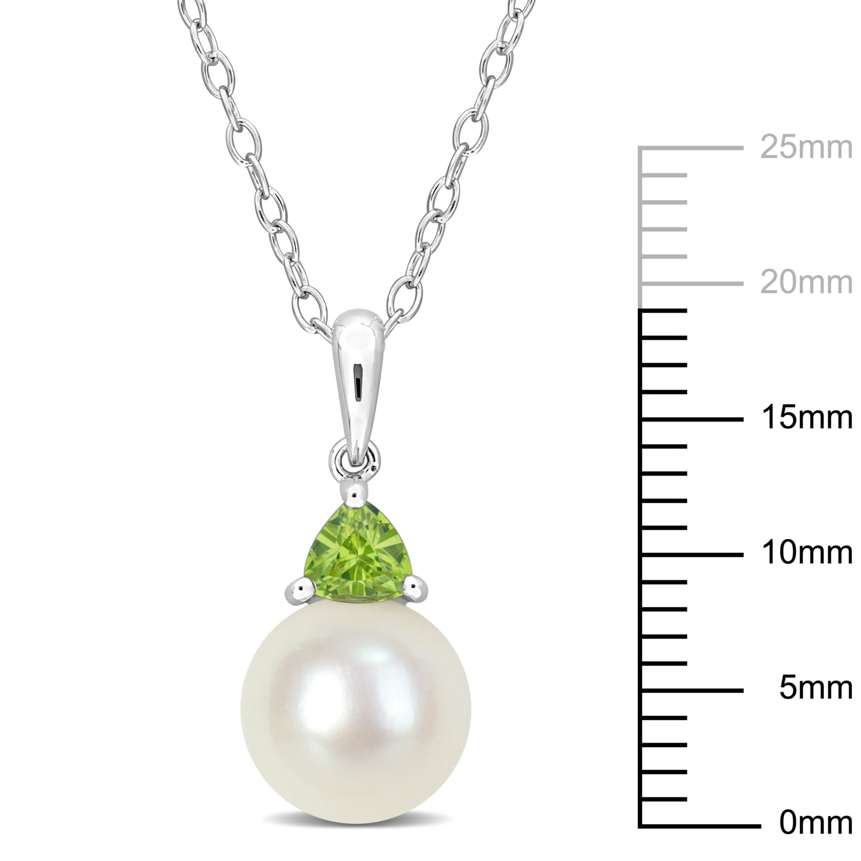 8-8.5mm Freshwater Cultured Pearl and Peridot Pendant with Chain in Sterling Silver