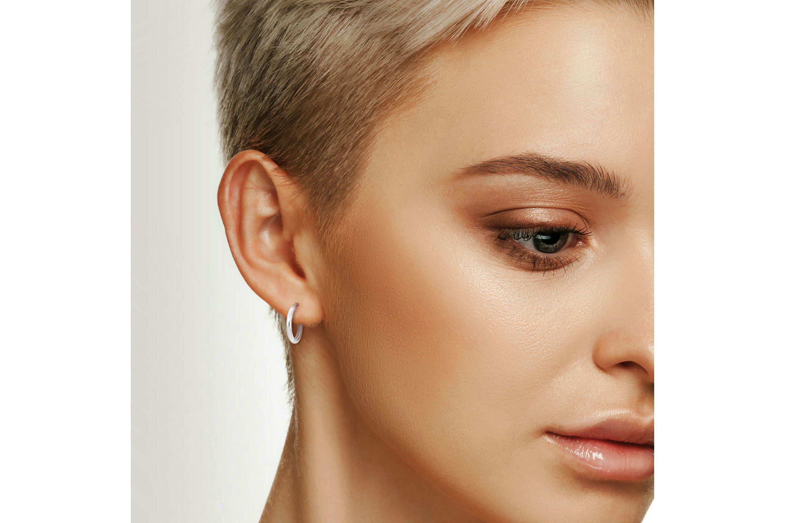 20mm Round Hoop Earrings in Sterling Silver
