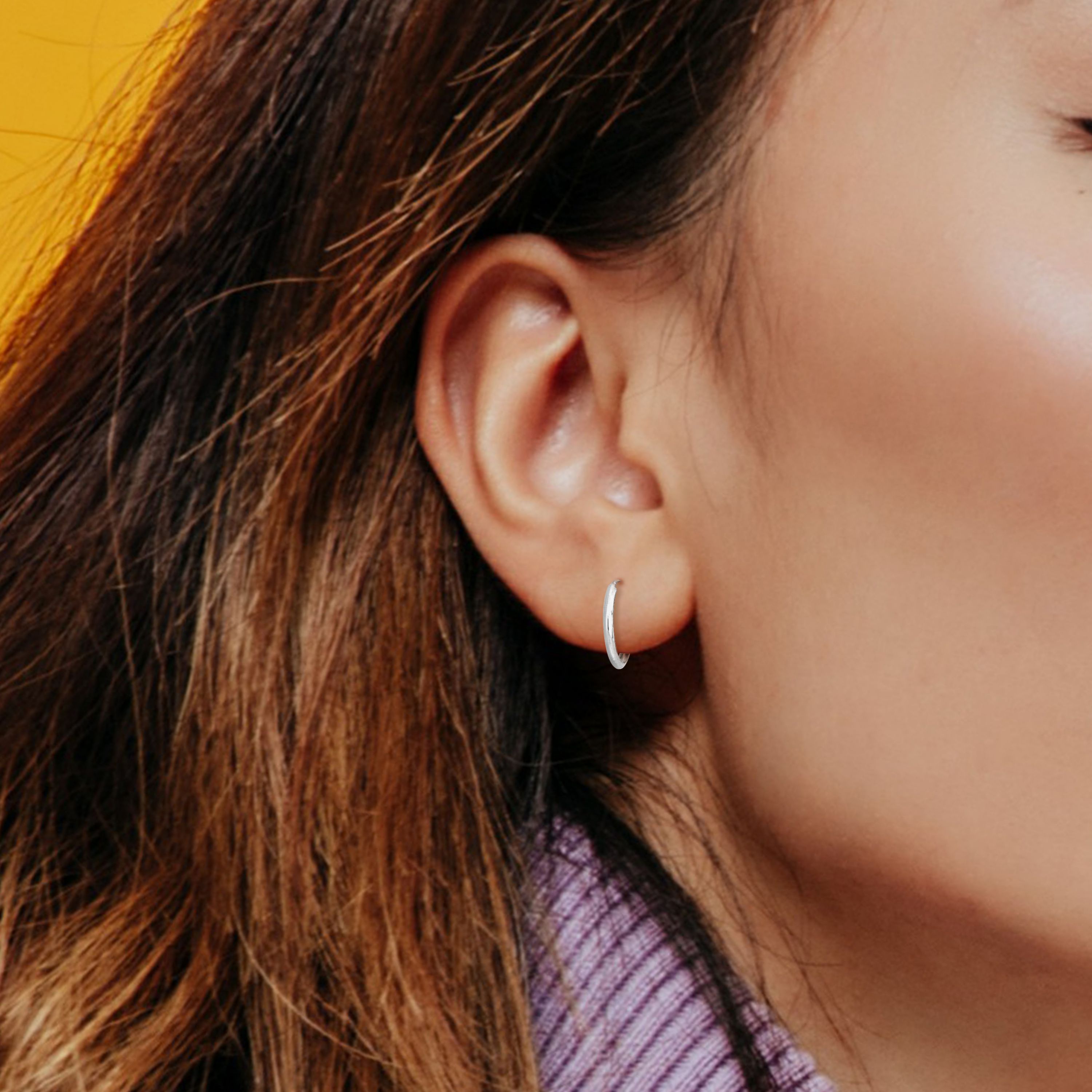 11MM Hoop Earrings in 14K White Gold