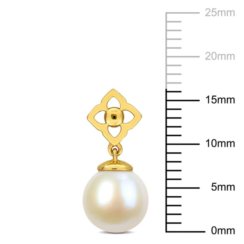 7-7.5mm Freshwater Cultured Pearl Stud Earrings in 14K Yellow Gold