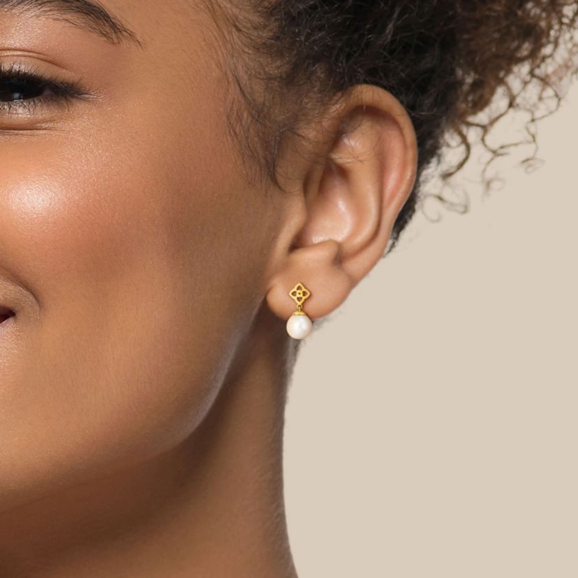 7-7.5mm Freshwater Cultured Pearl Stud Earrings in 14K Yellow Gold