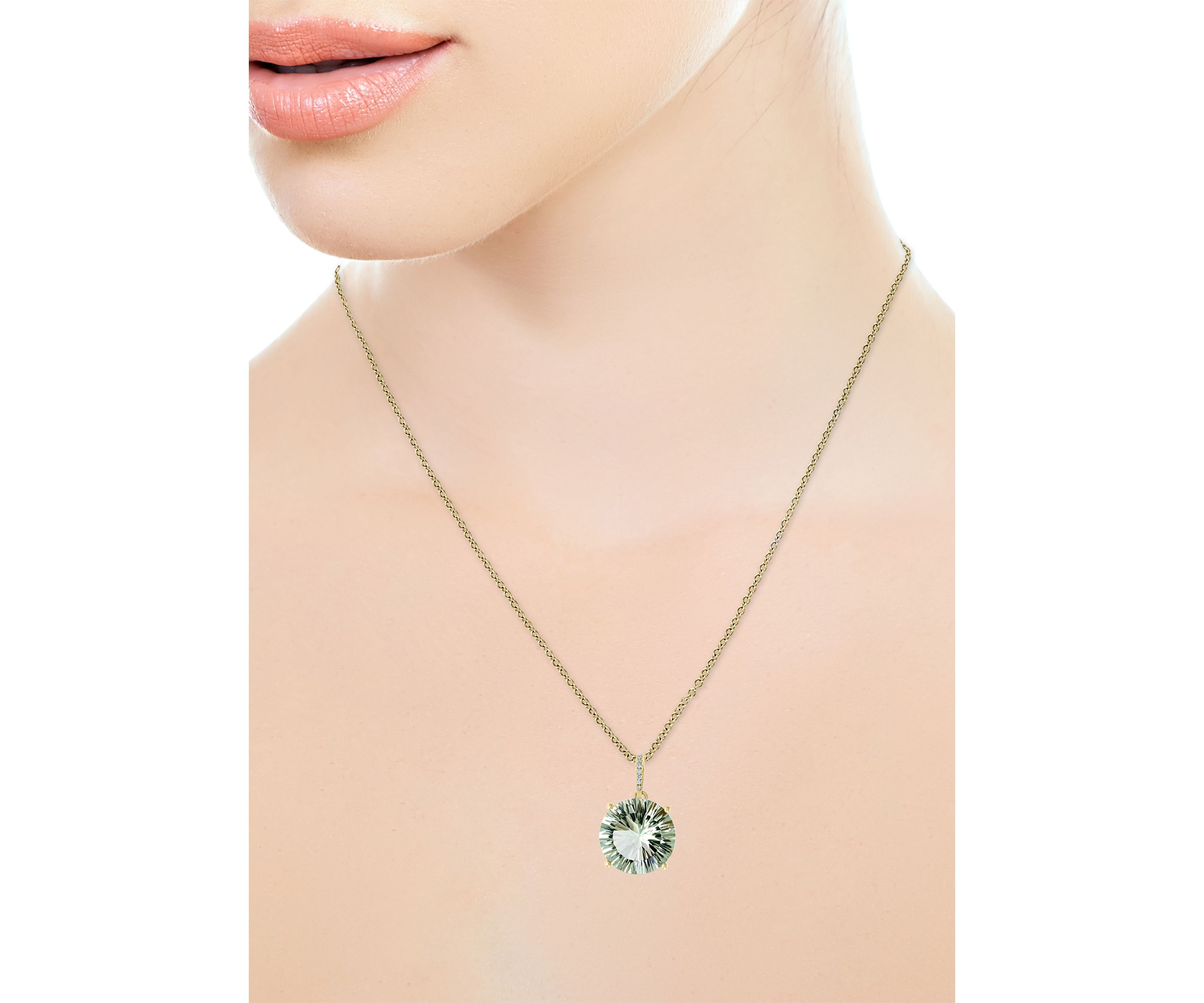 9.78 ct. t.w. Green Amethyst and 1/10 ct. t.w. Diamond Accent Pendant Necklace in 14K Yellow Gold 