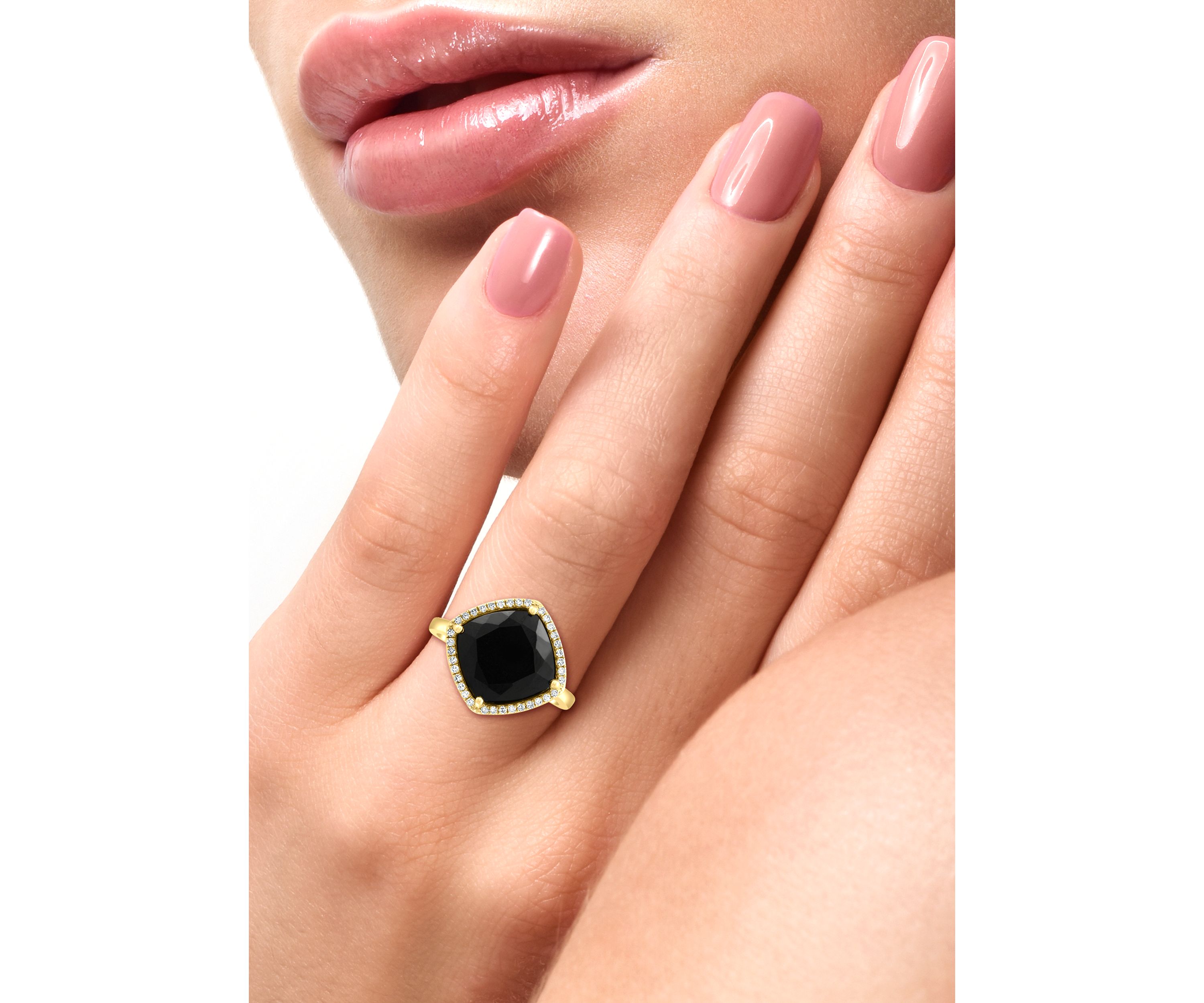 14K Yellow Gold 1/8 ct. t.w. Diamond and 4.65 ct. t.w. Onyx Ring