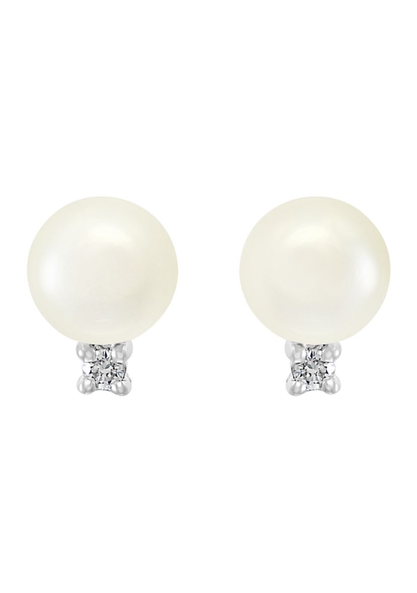 Sterling Silver Freshwater Pearl and 1/10 ct. t.w. Diamond Earrings 