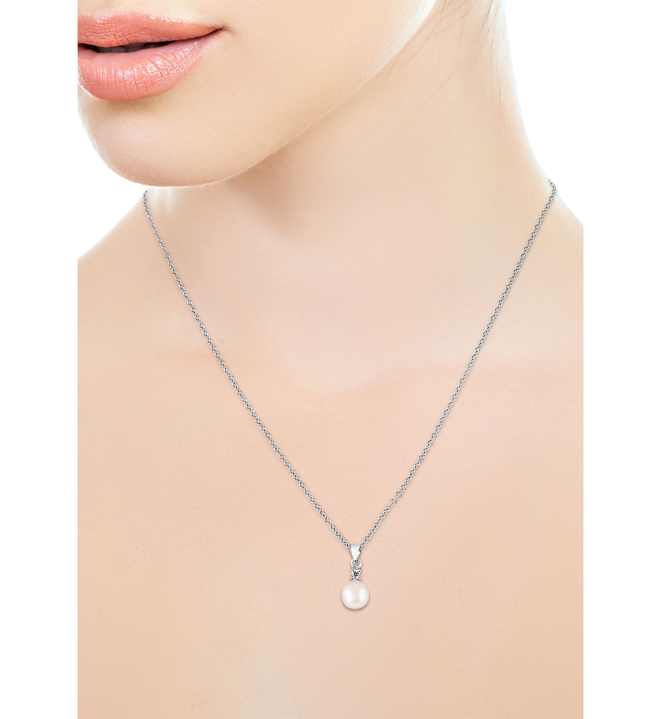 Sterling Silver Freshwater Pearl and Diamond Pendant Necklace 