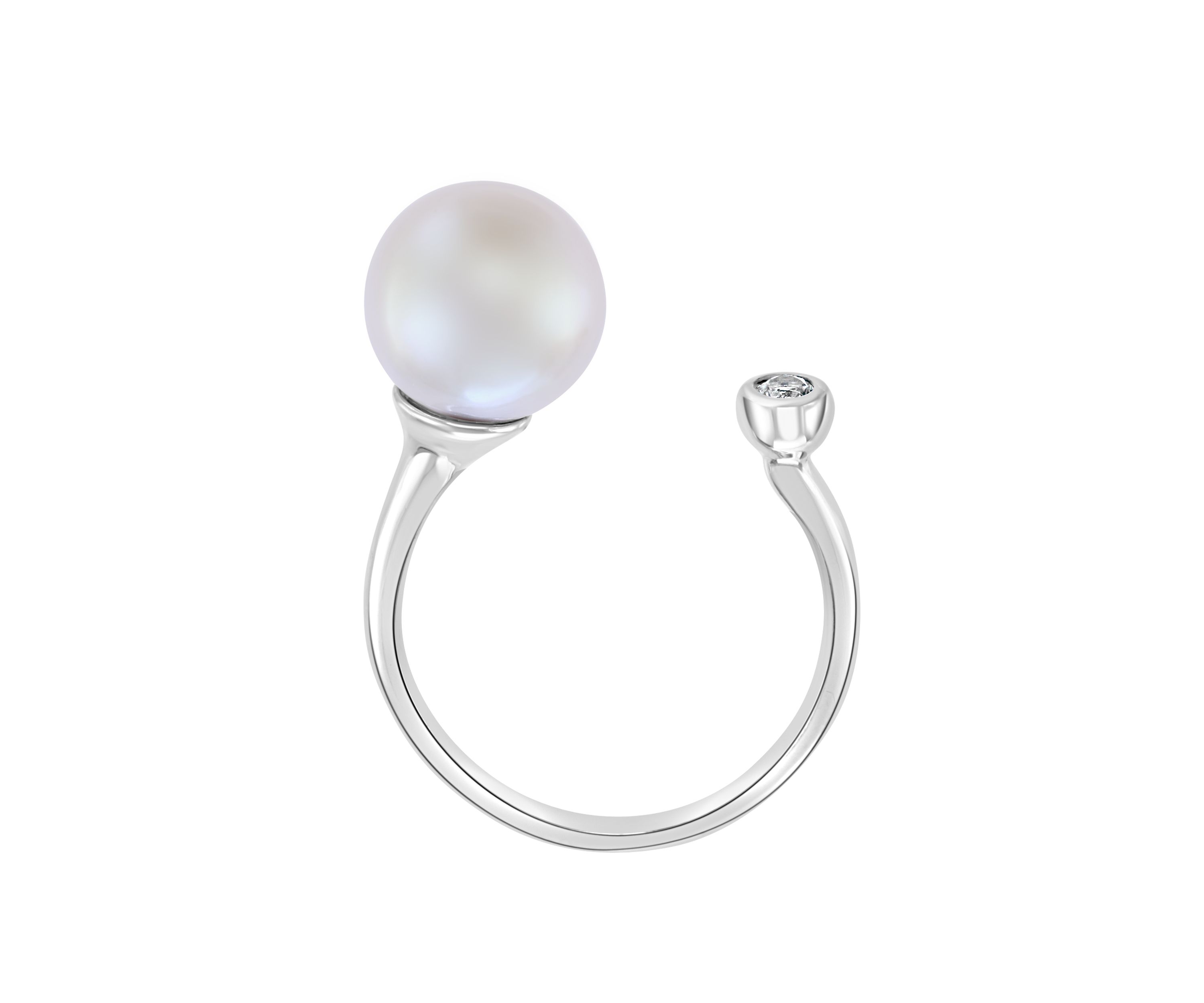 Freshwater Pearl and White Sapphire Ring in Sterling Silver 