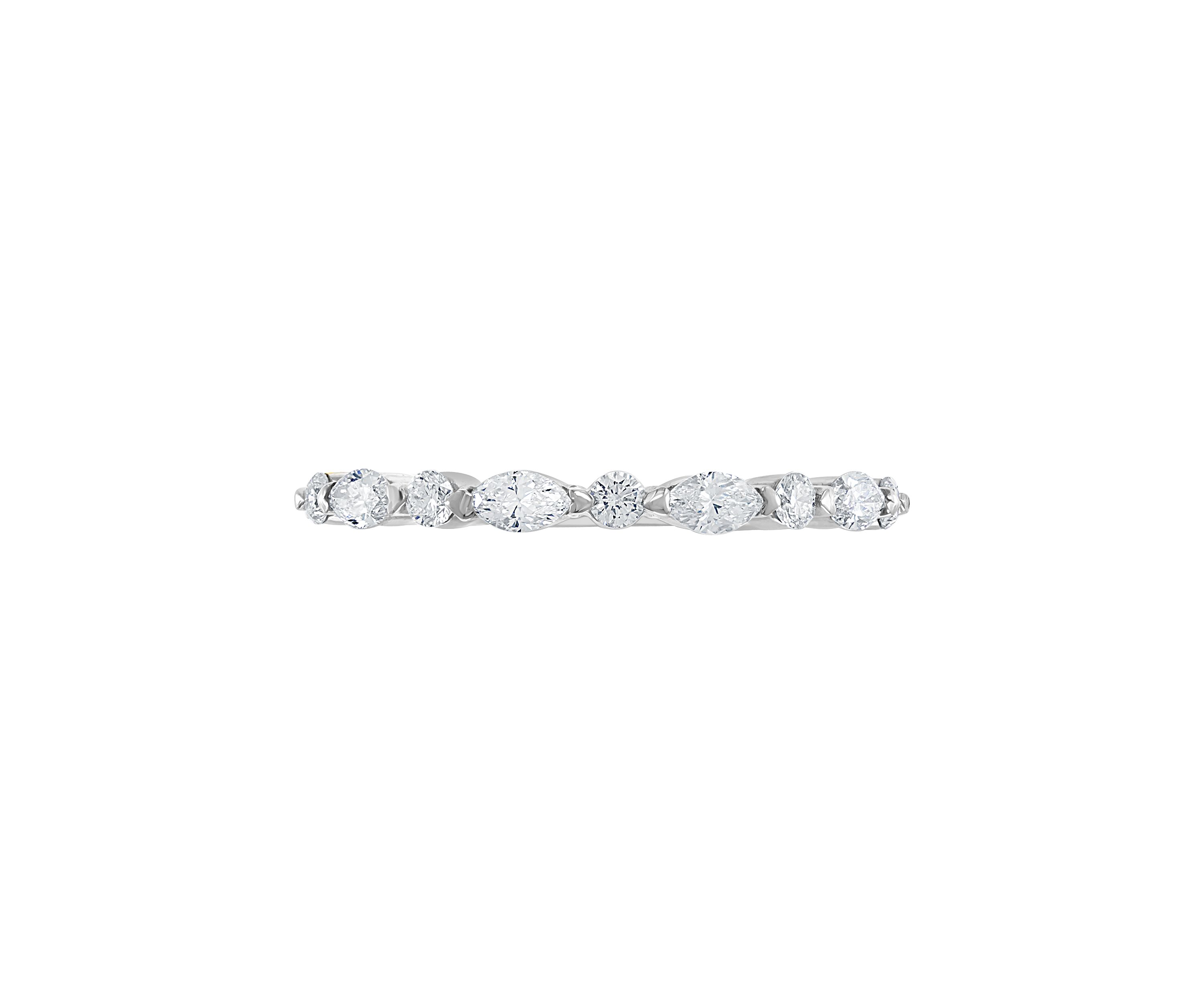 14K White Gold 3/8 ct. t.w.  Diamond Band