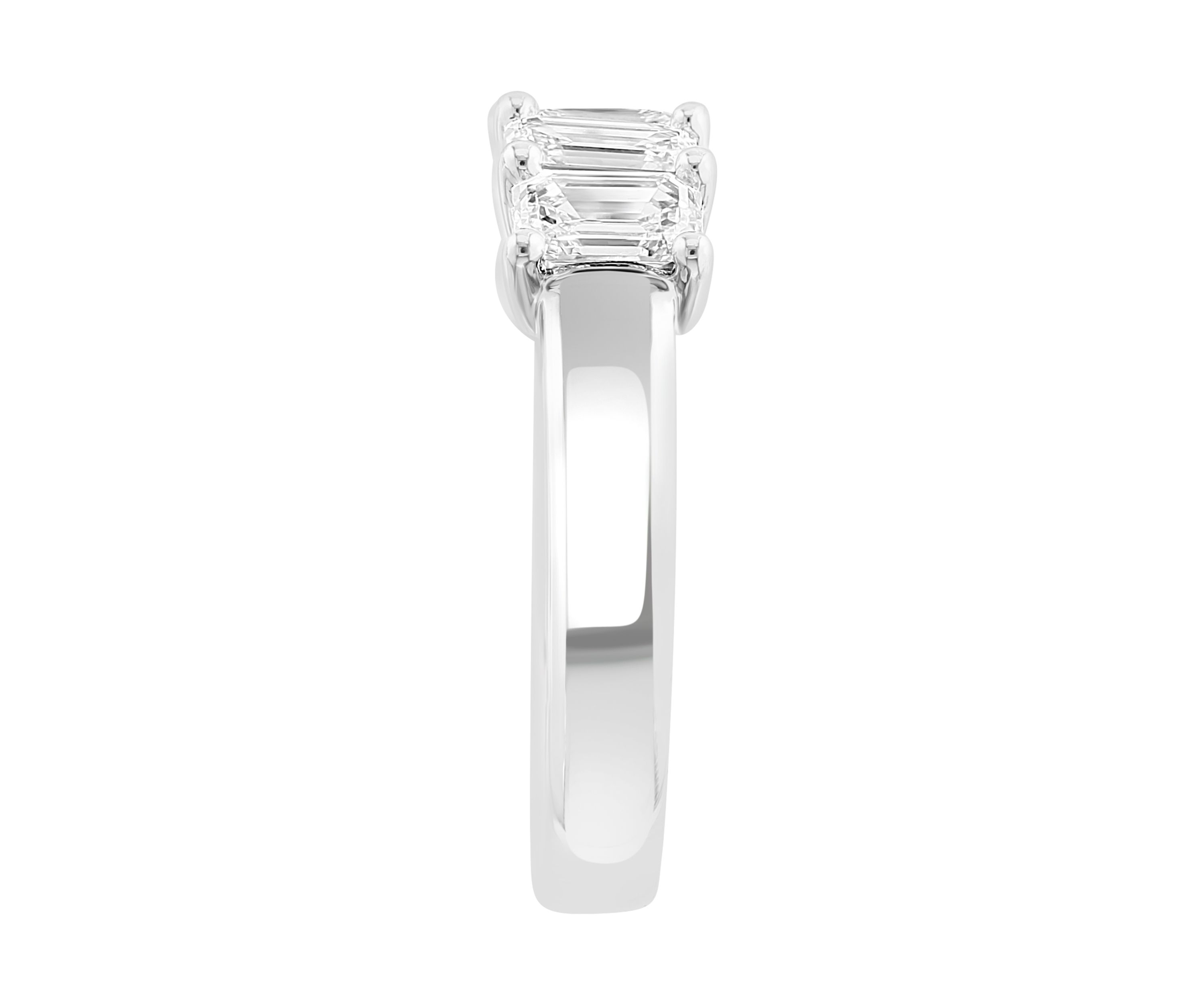 14K White Gold Lab Grown Diamond Ring