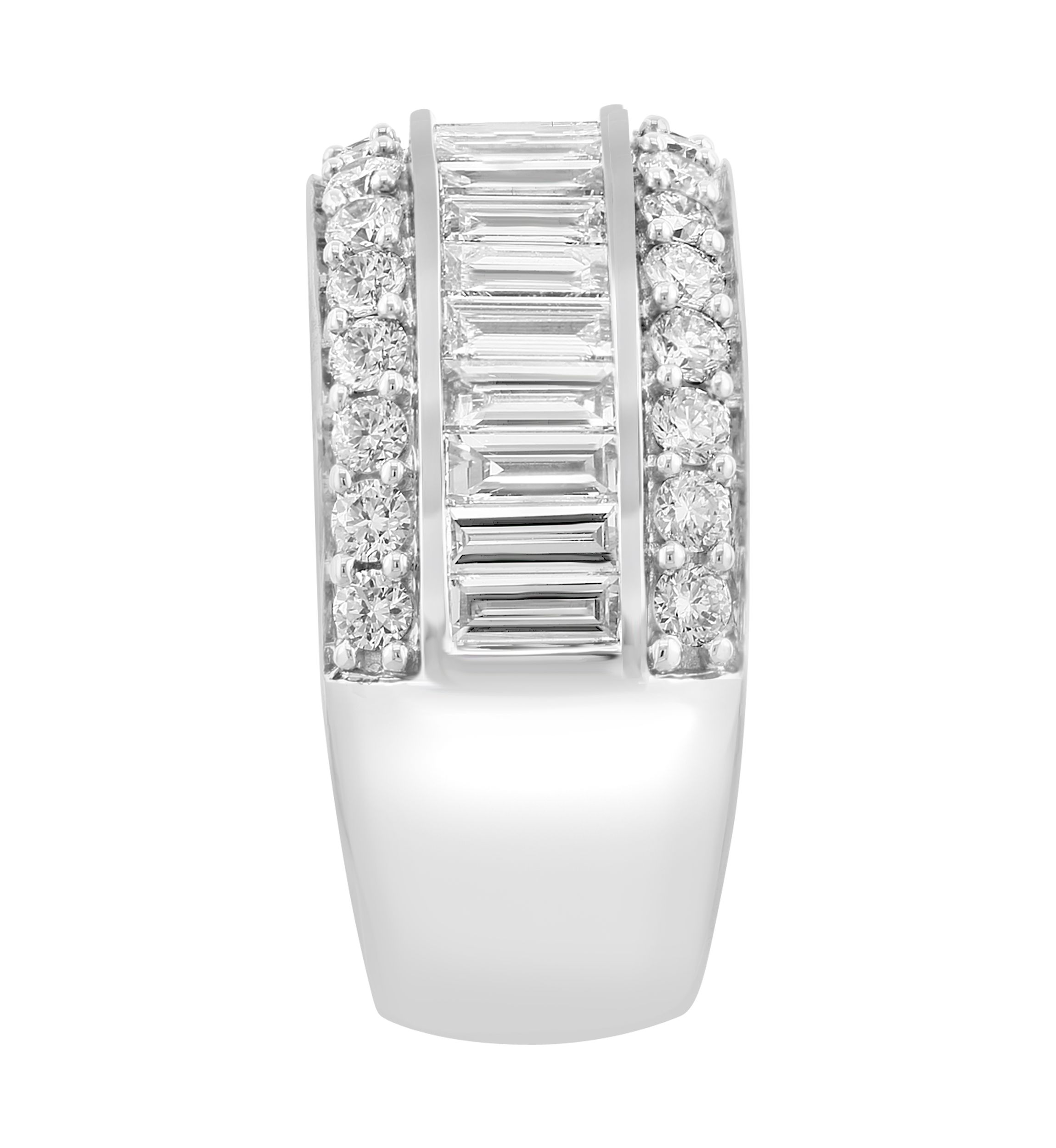Lab Grown Diamond Ring in 14K White Gold