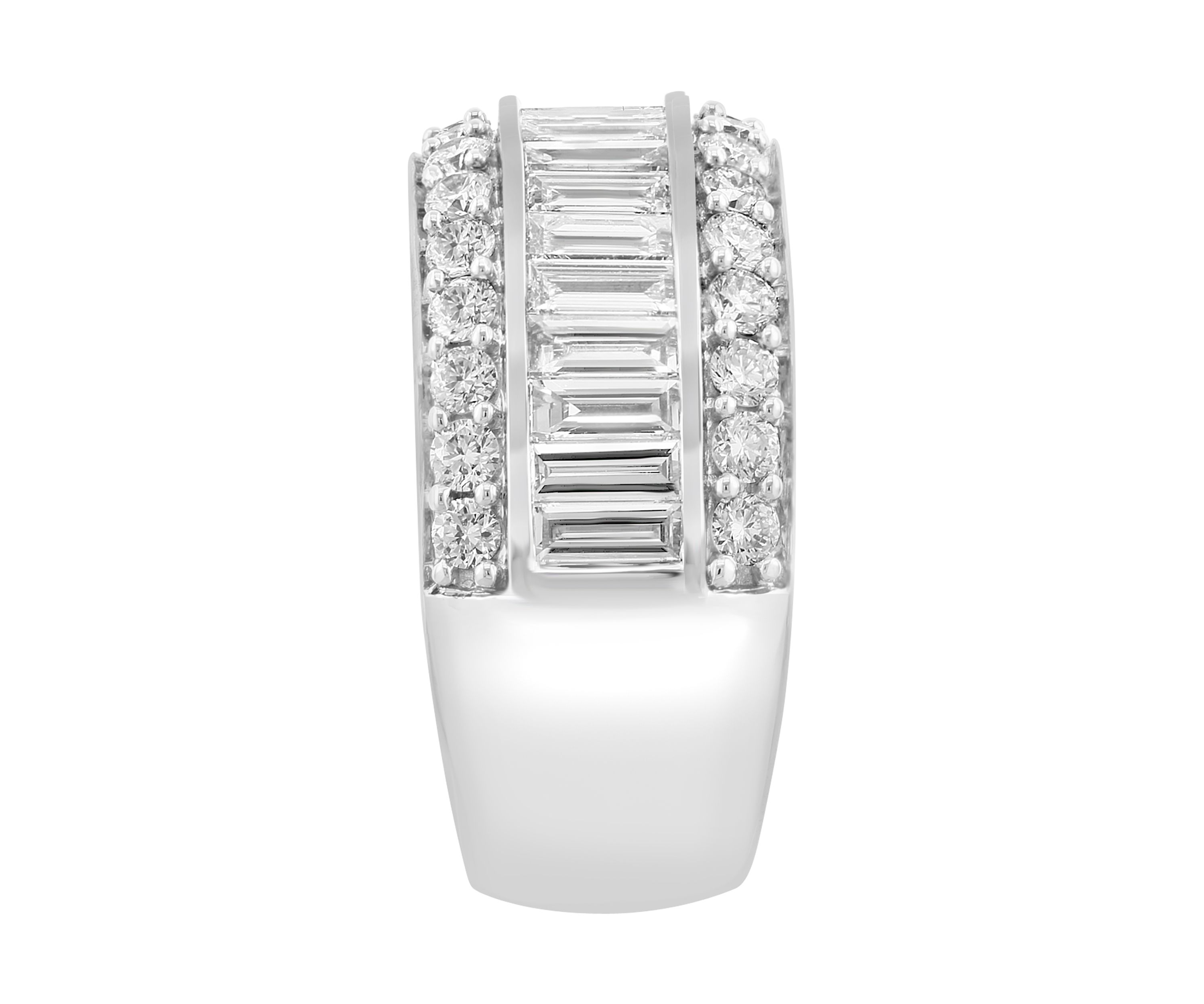 Lab Grown Diamond Ring in 14K White Gold
