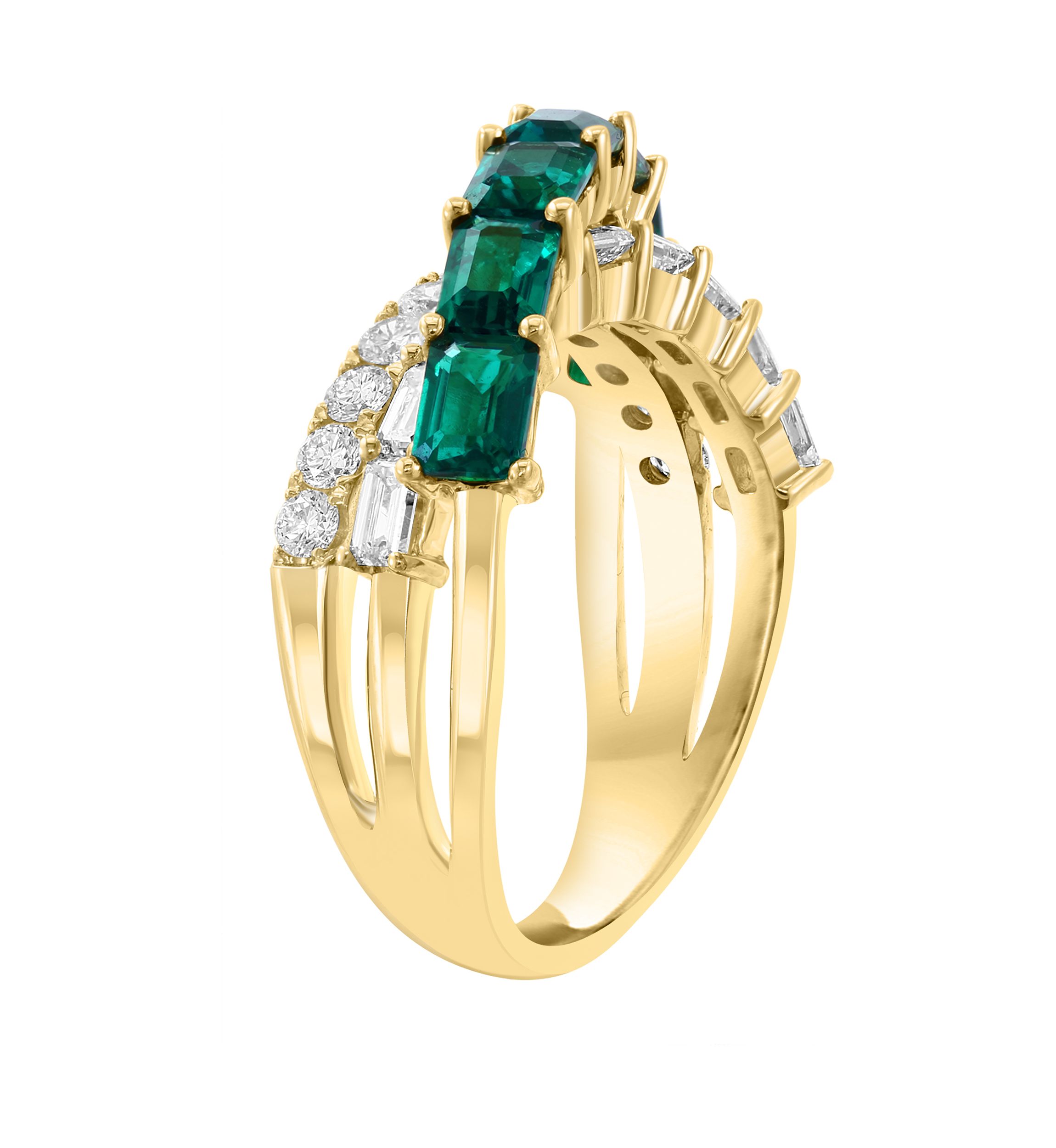 Lab Grown Diamond and Emerald Ring in 14K Yellow Gold