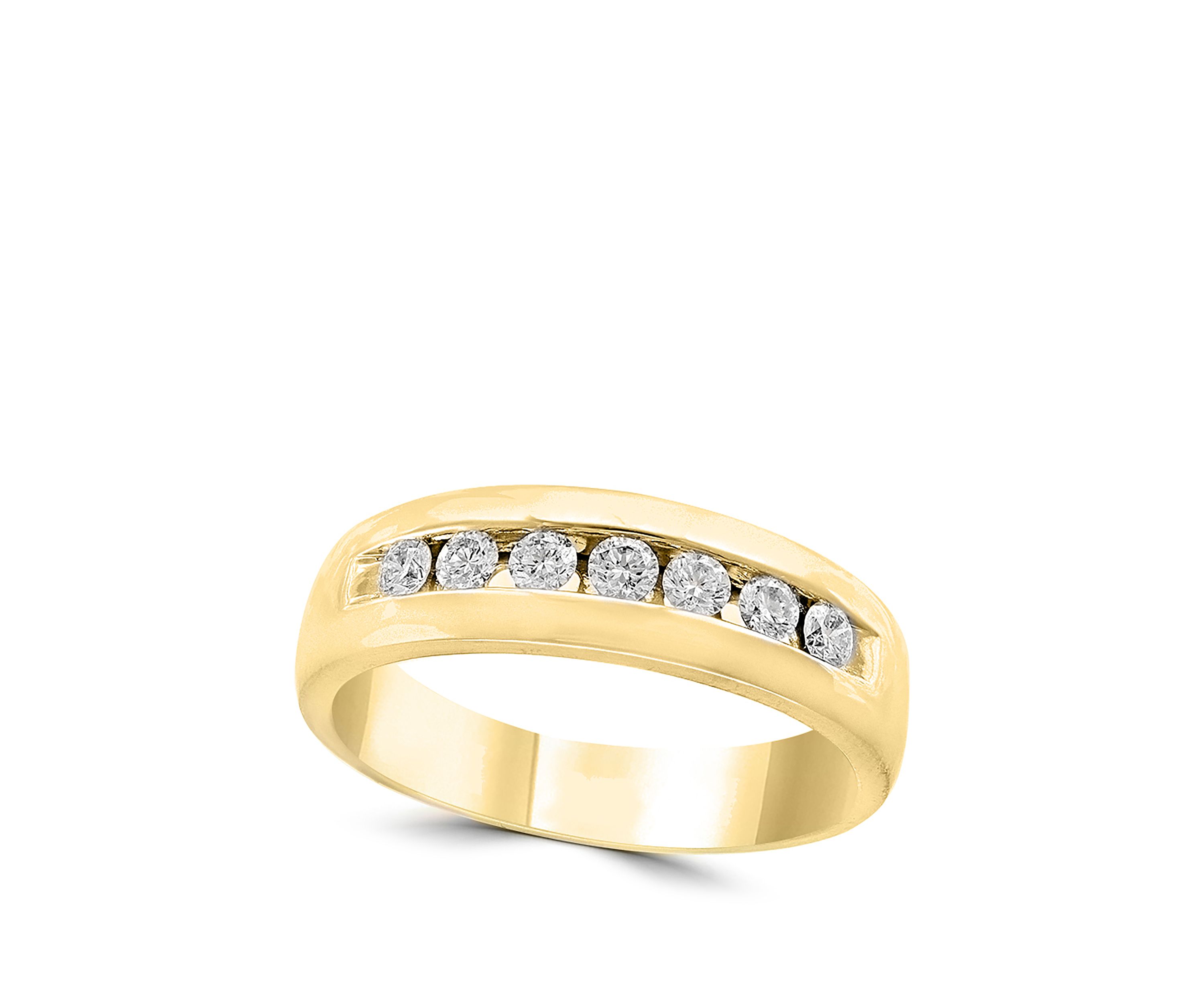 Diamond Ring in 14K Yellow Gold 