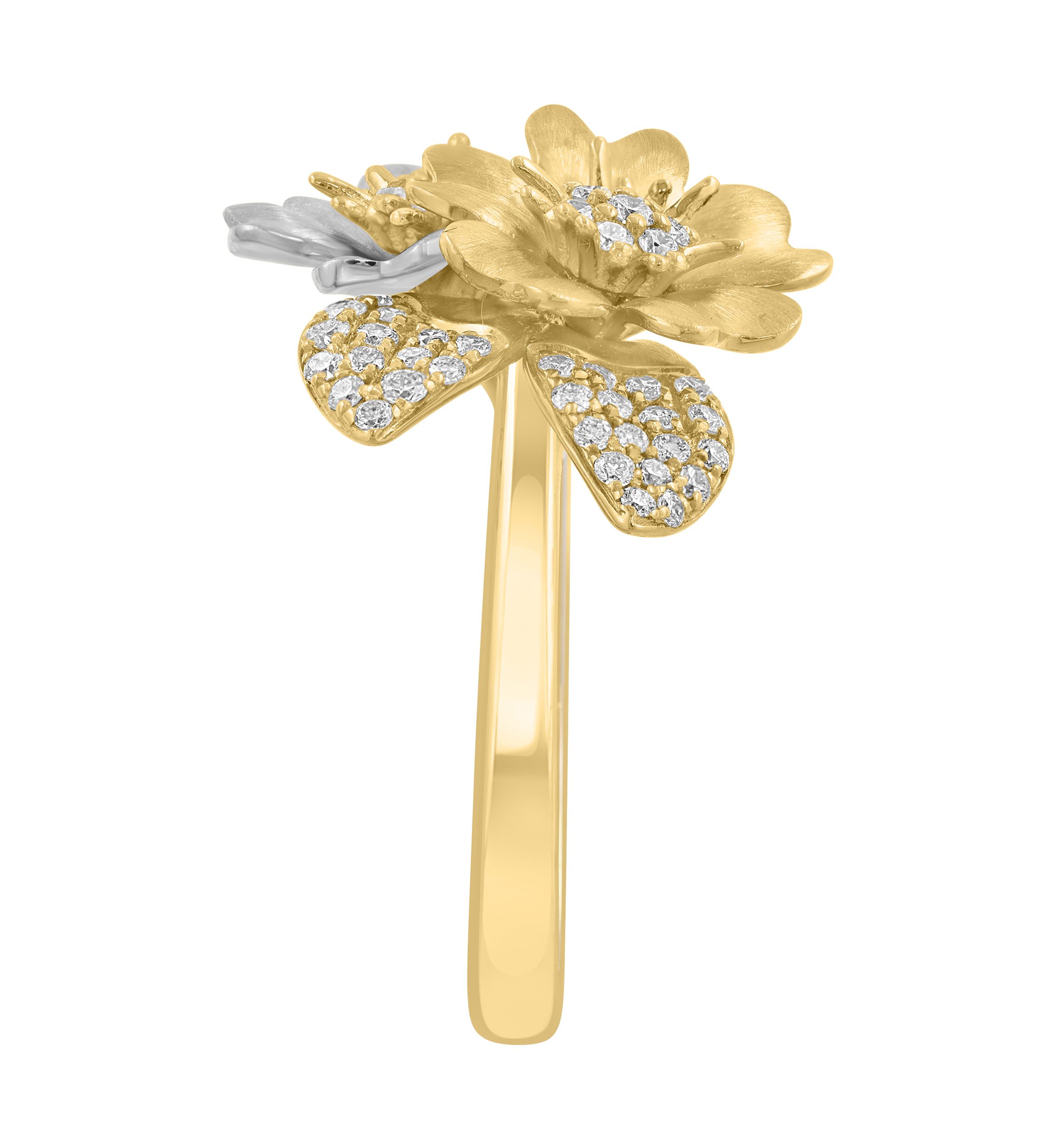 1/3 ct. t.w. Flower Ring in 14K Two Tone Gold