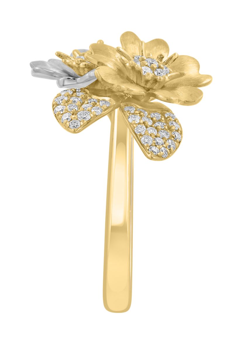 1/3 ct. t.w. Flower Ring in 14K Two Tone Gold