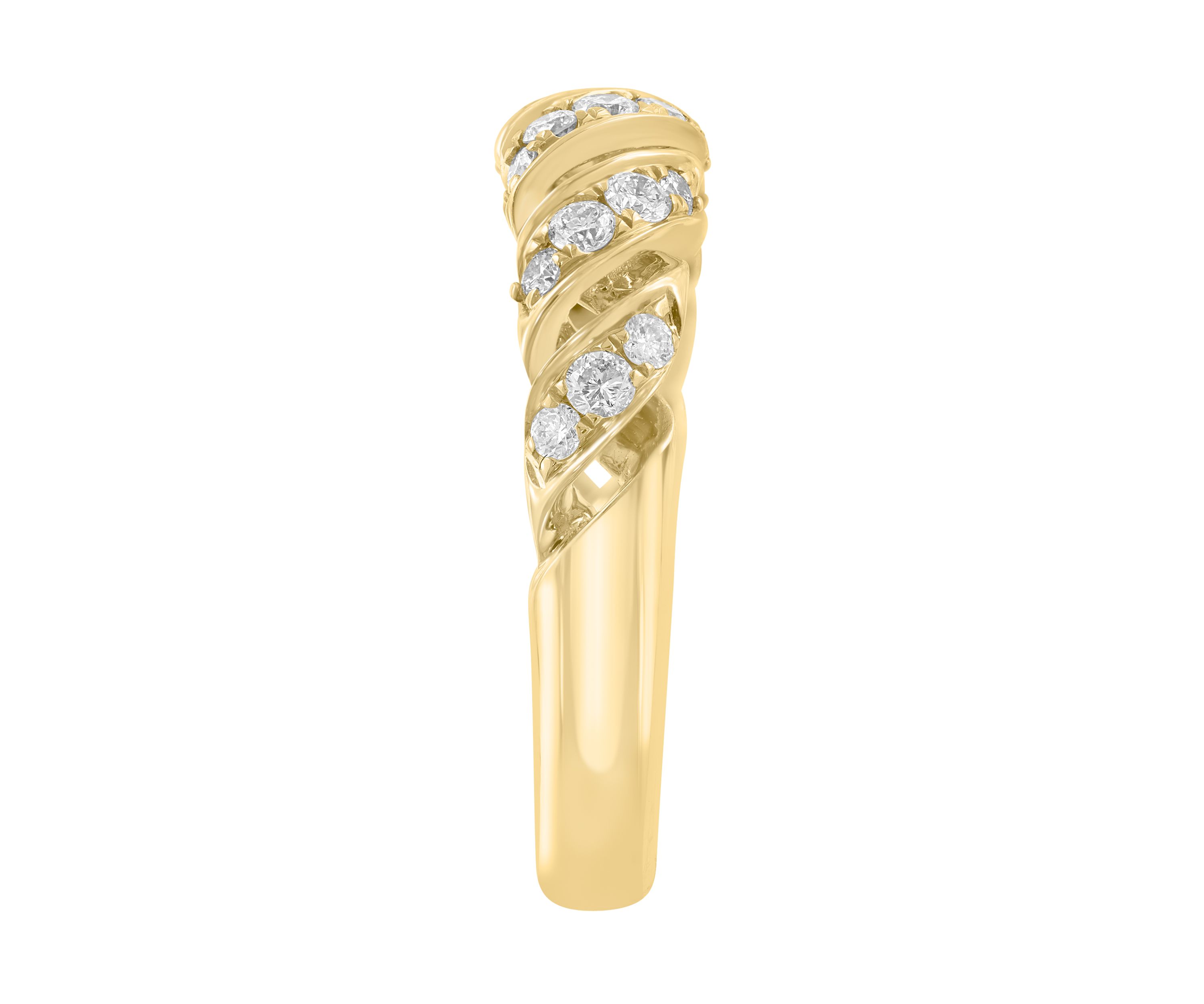 14K Yellow Gold Diamond Ring 