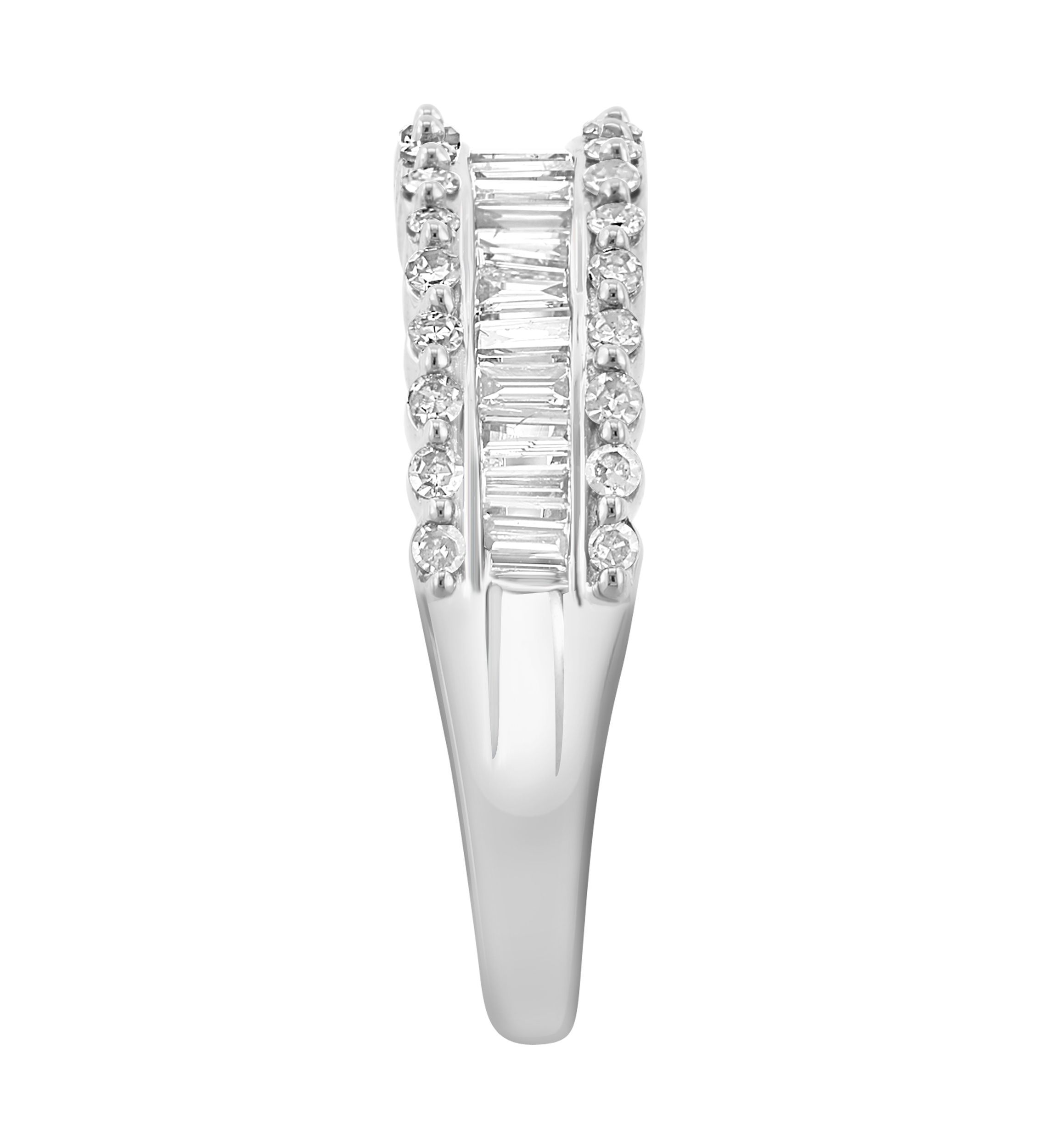14K White Gold Diamond Ring