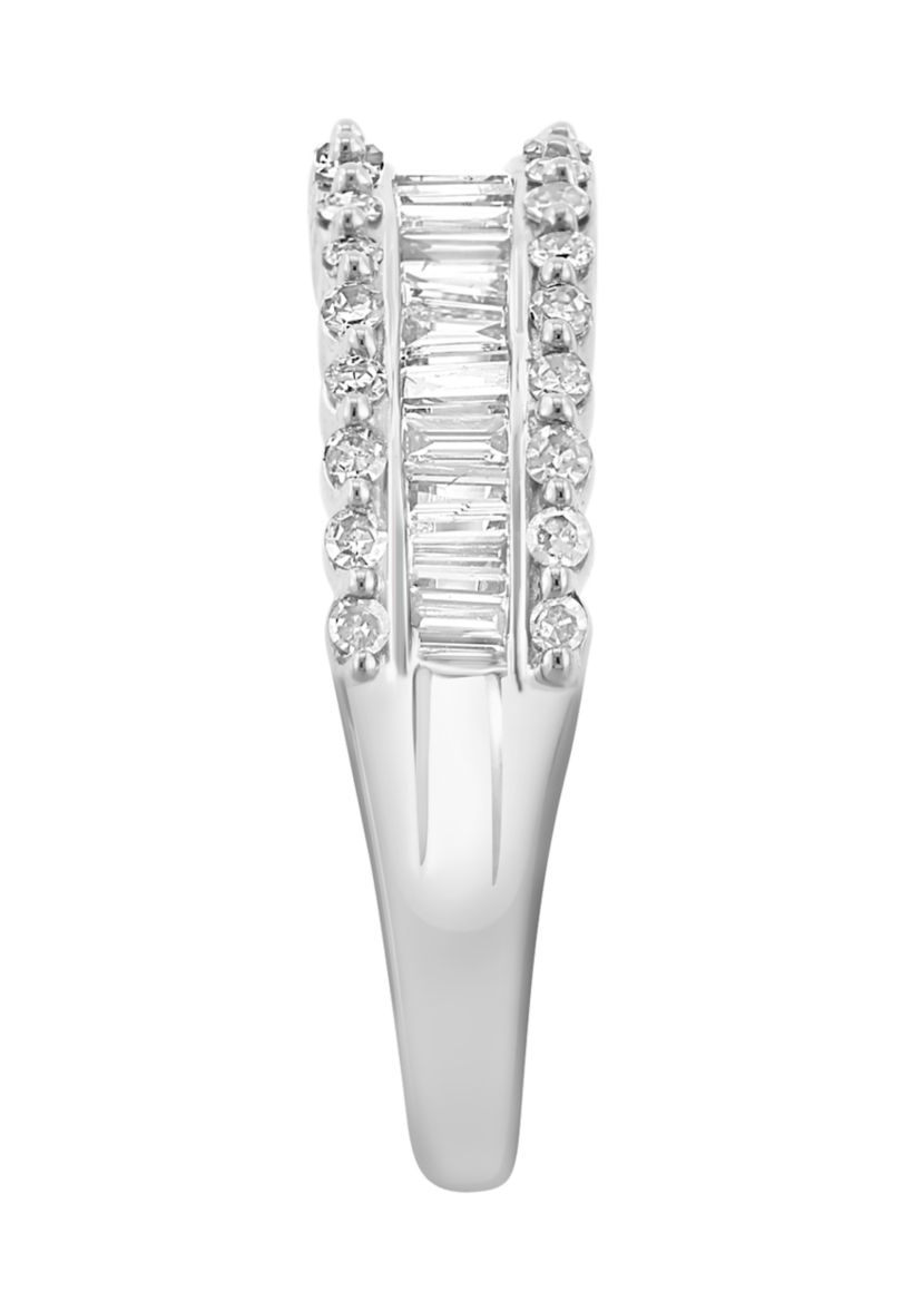 14K White Gold Diamond Ring