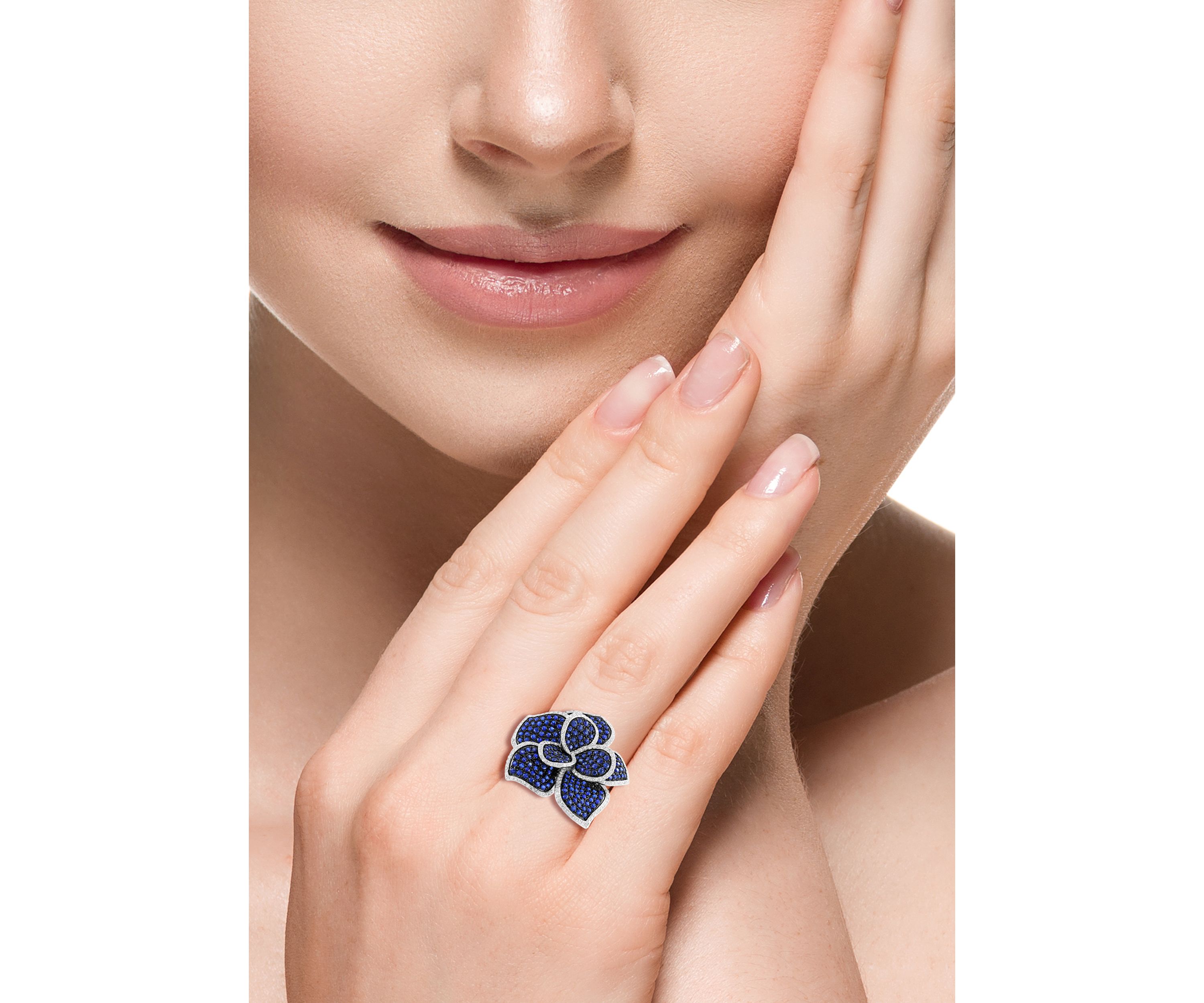14K White Gold Diamond Sapphire Flower Ring 