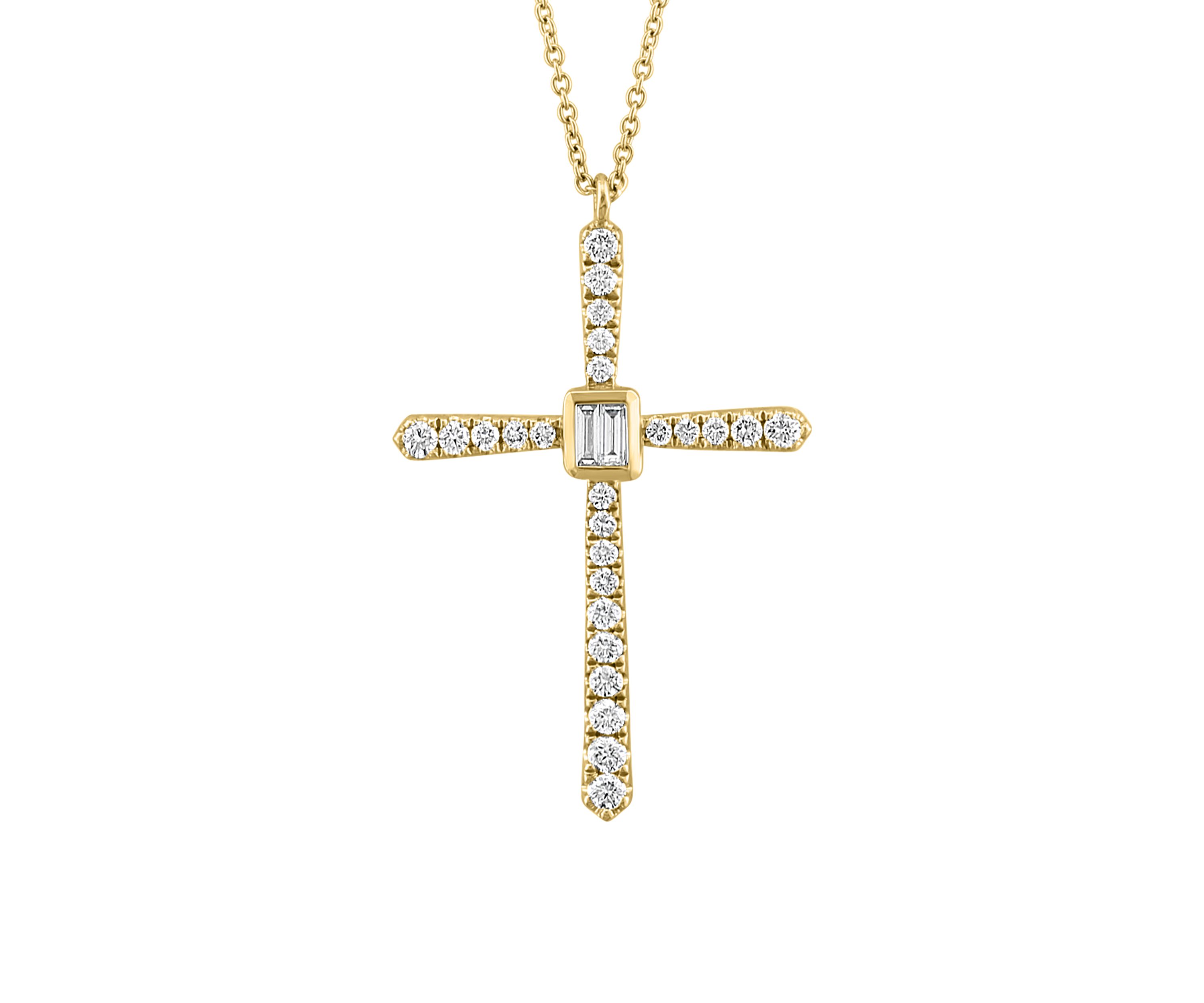 5/8 ct. t.w. Diamond Cross Pendant Necklace in 14K Yellow Gold 