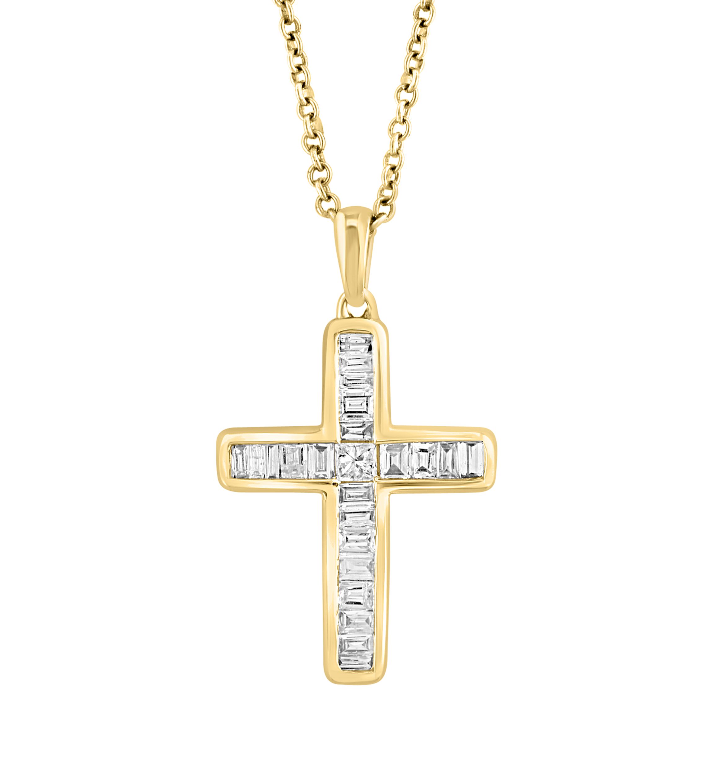 1/2 ct. t.w. Diamond Cross Necklace in 14K Yellow Gold