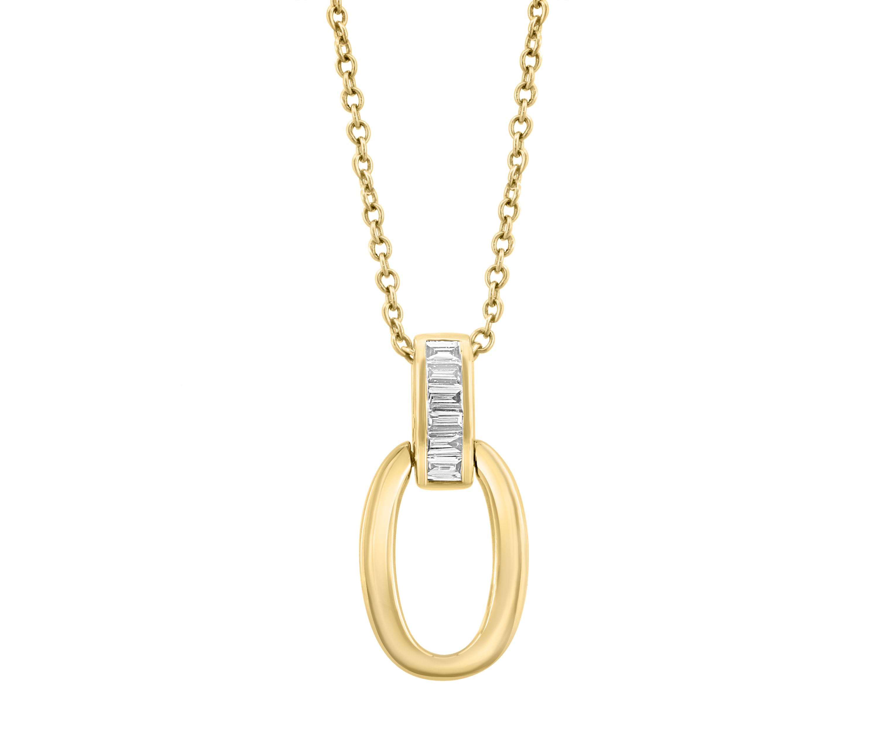 1/10 ct. t.w. Diamond Oval Necklace in 14K Yellow Gold