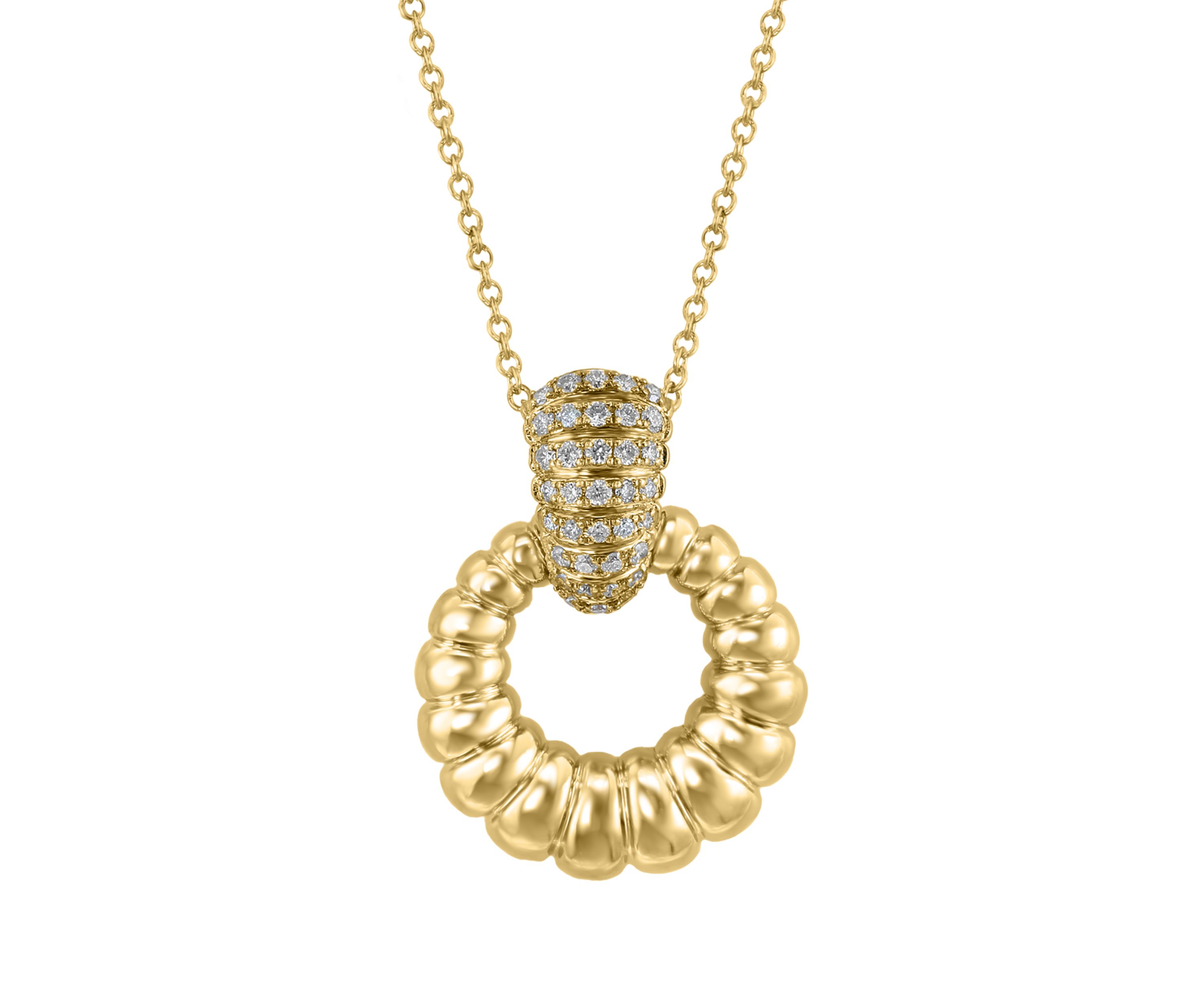 1/4 ct. t.w. Diamond Doorknocker Pendant Necklace in 14K Yellow Gold