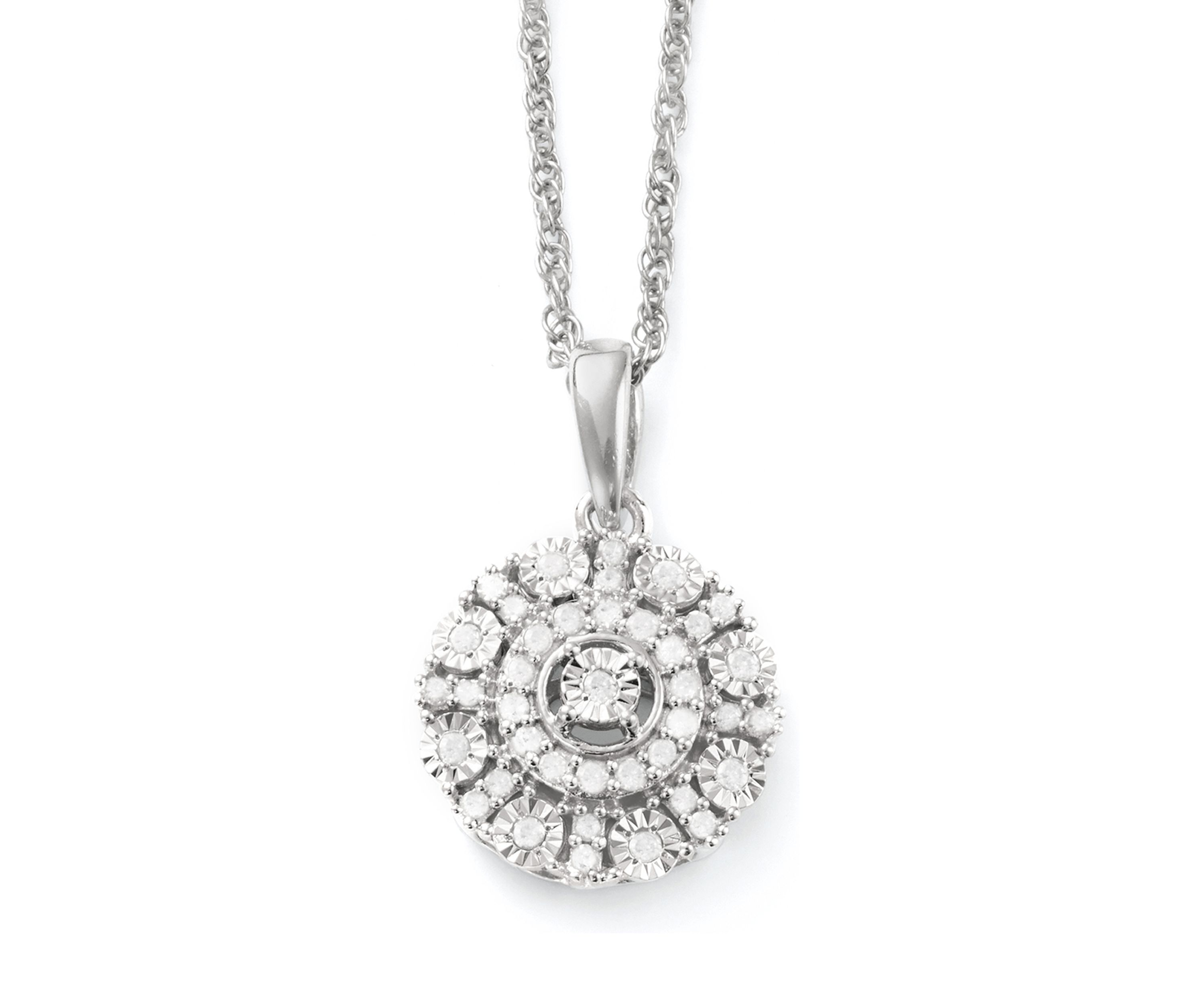 1/7 ct. t.w. Diamond Disc Pendant Necklace