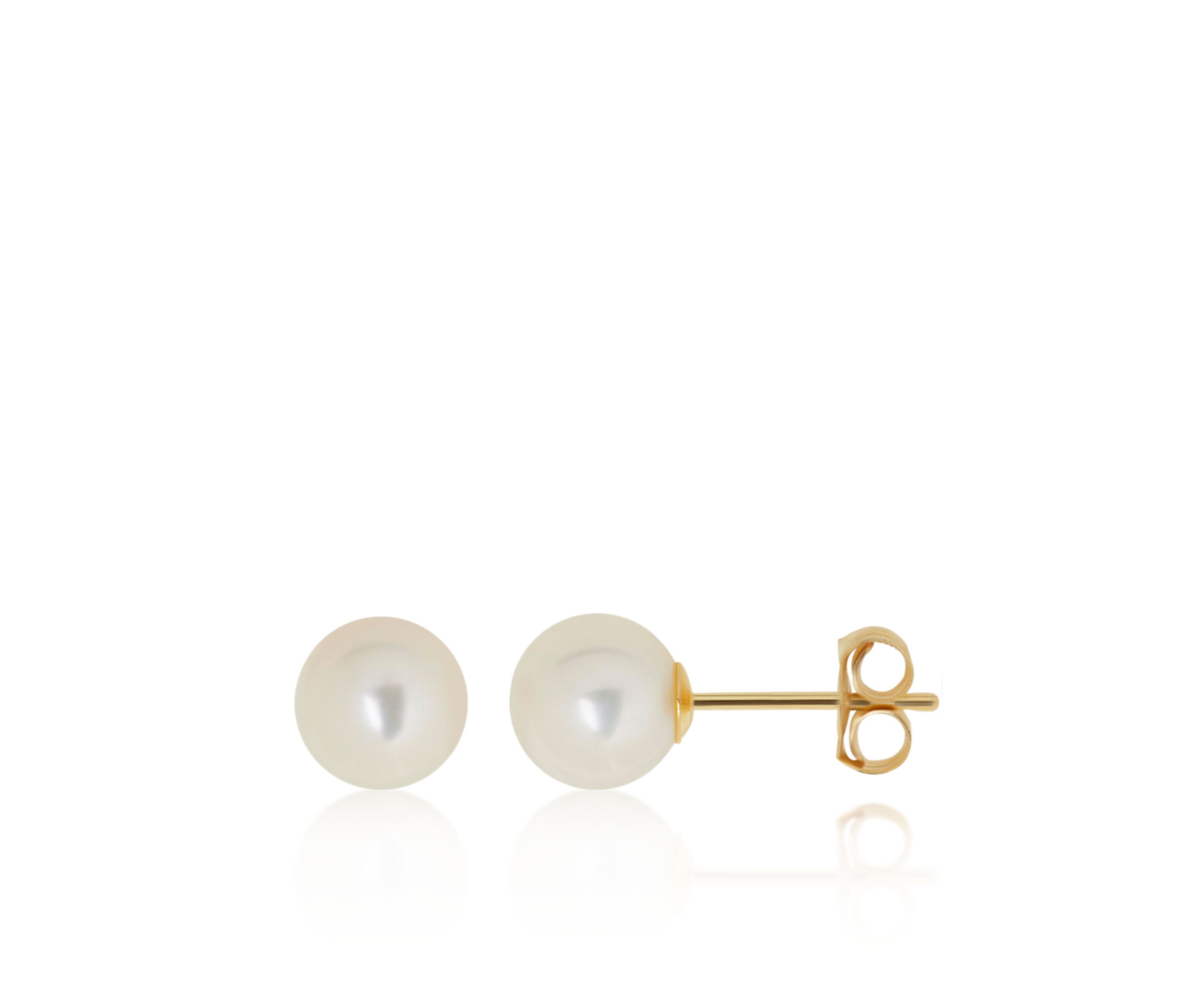 Freshwater Pearl Earrings in 14k Yellow Gold