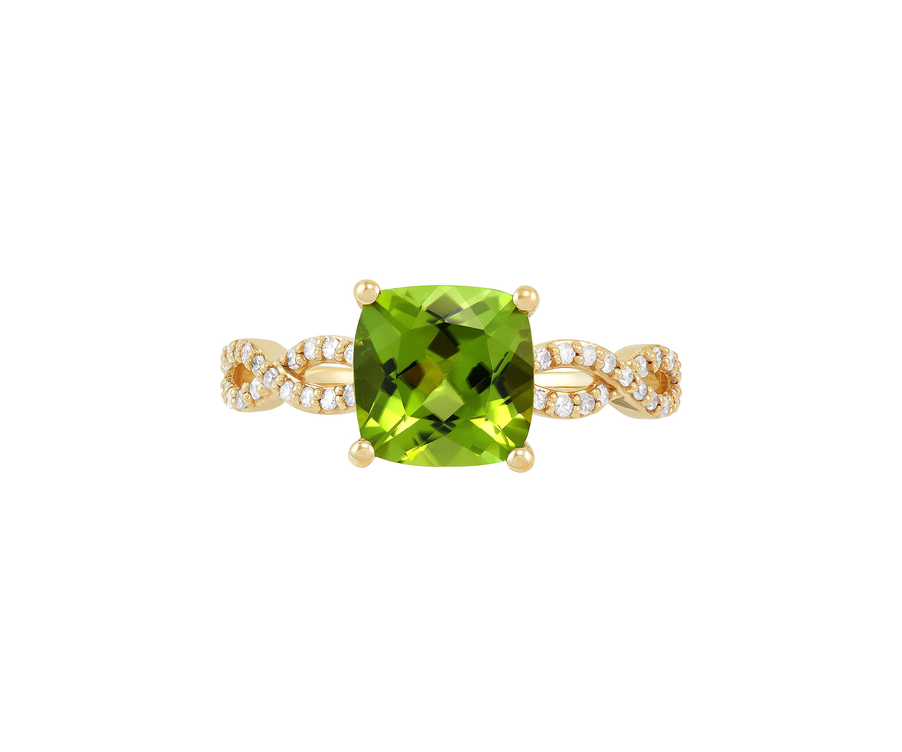 1/6 ct. t.w. Diamond and Peridot Ring in 10K Yellow Gold
