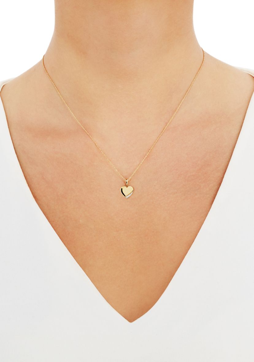  1/10 ct. t.w. Diamond Heart Pendant Necklace in 10K Yellow Gold 