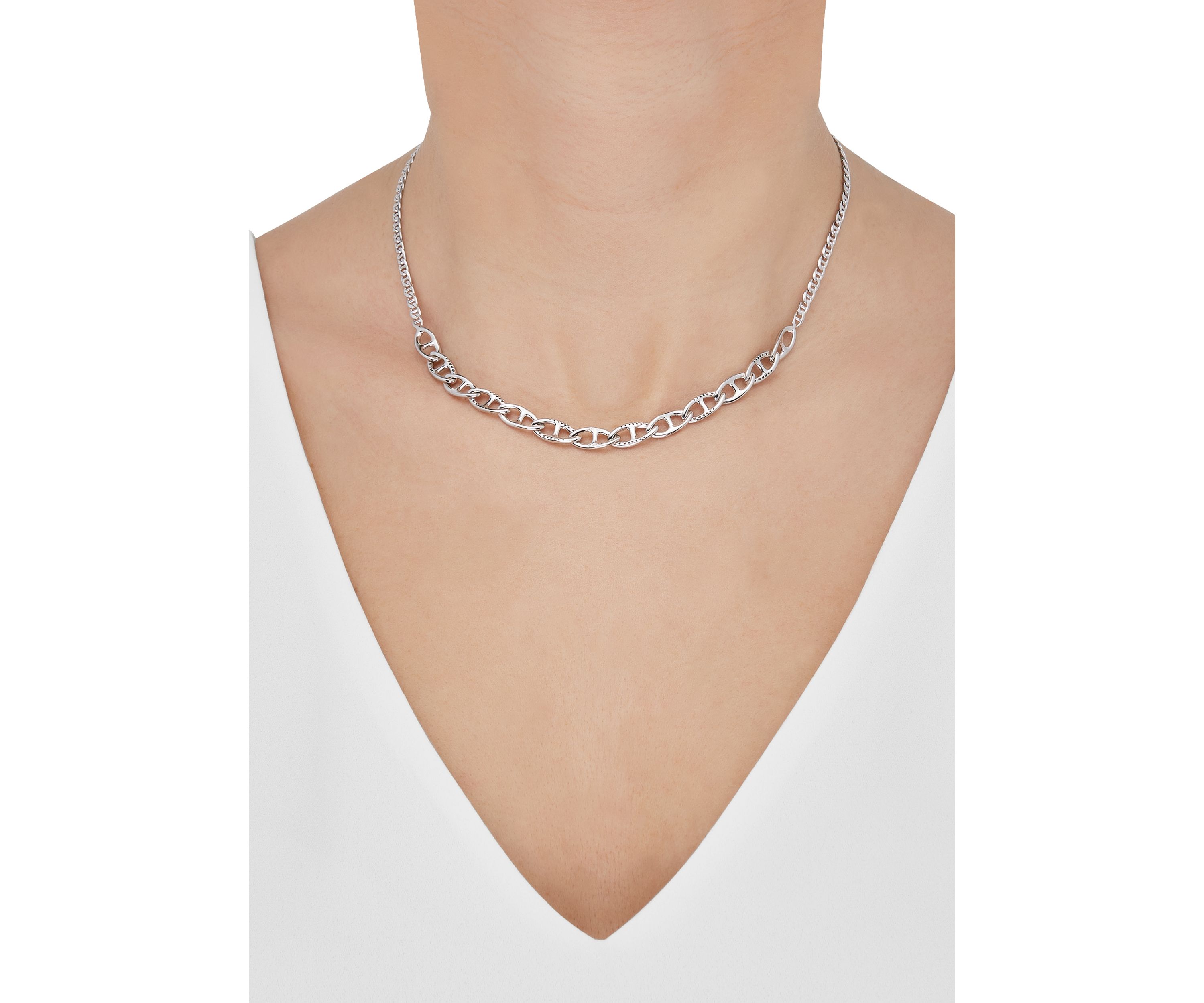 1/5 ct. t.w. Diamond Mariner Chain Necklace in Sterling Silver