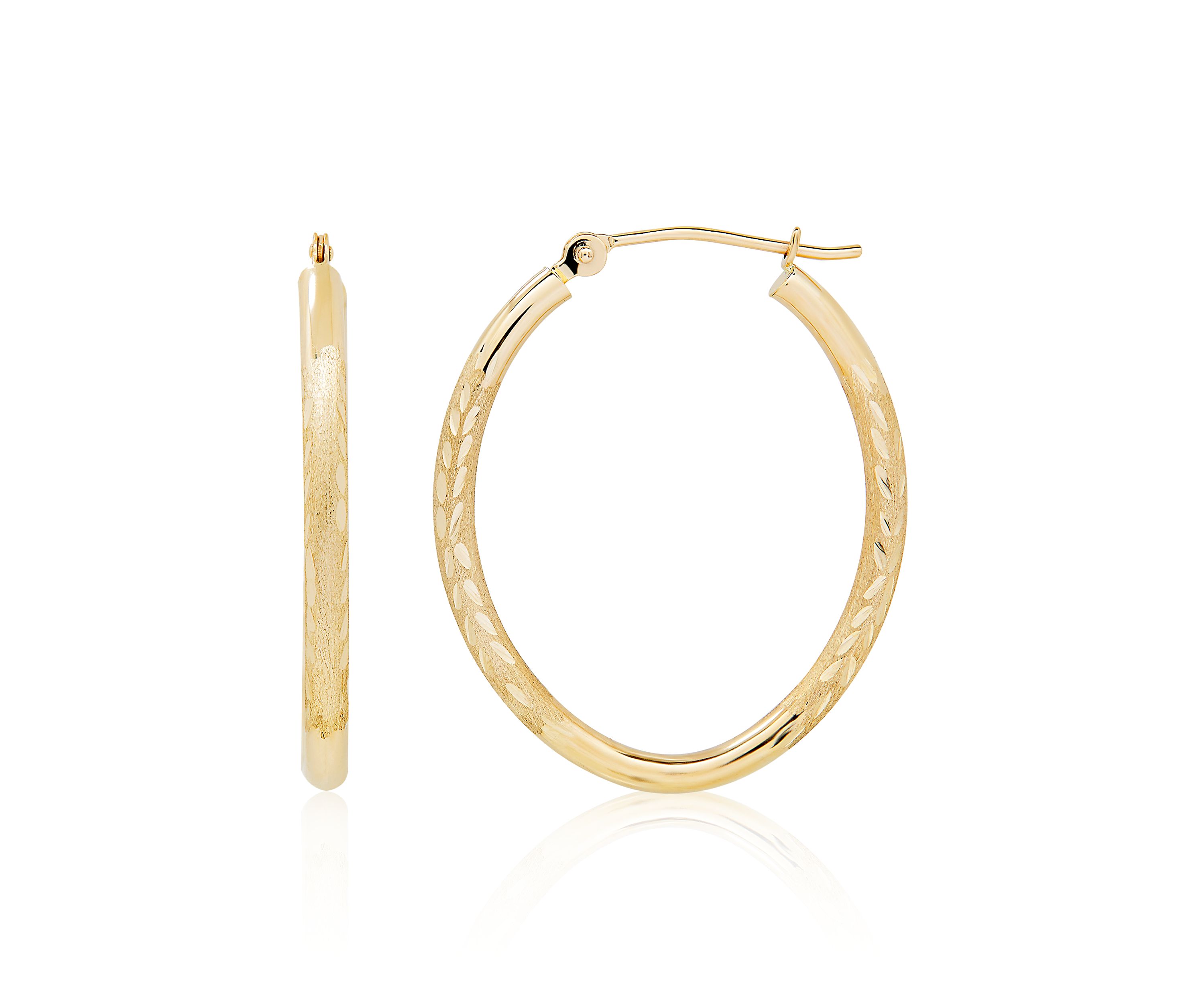 Oval Hoop Earrings in 14K Yellow Gold
