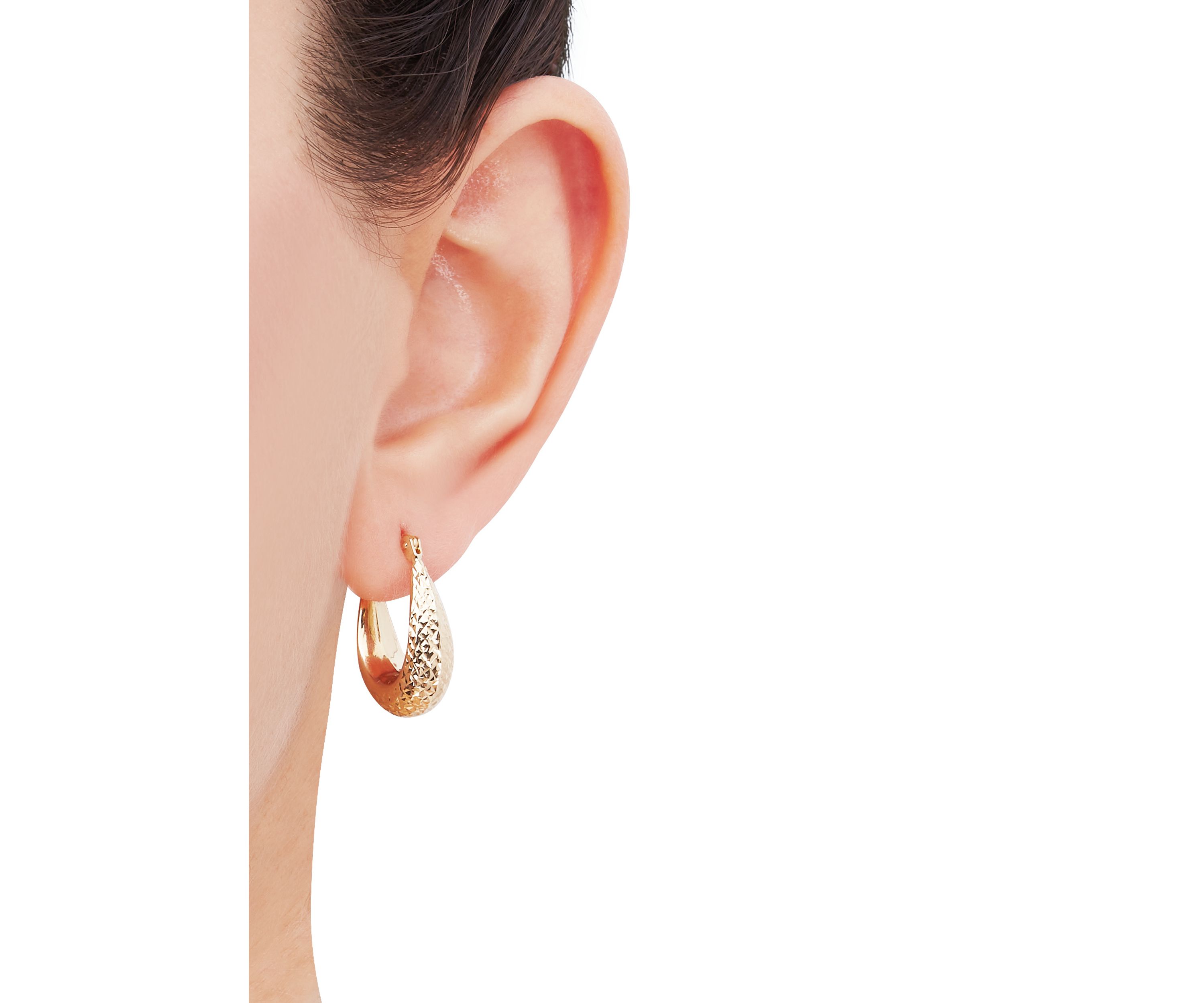 Chunkey Oval Hoop Earrings in 14K Yellow Gold