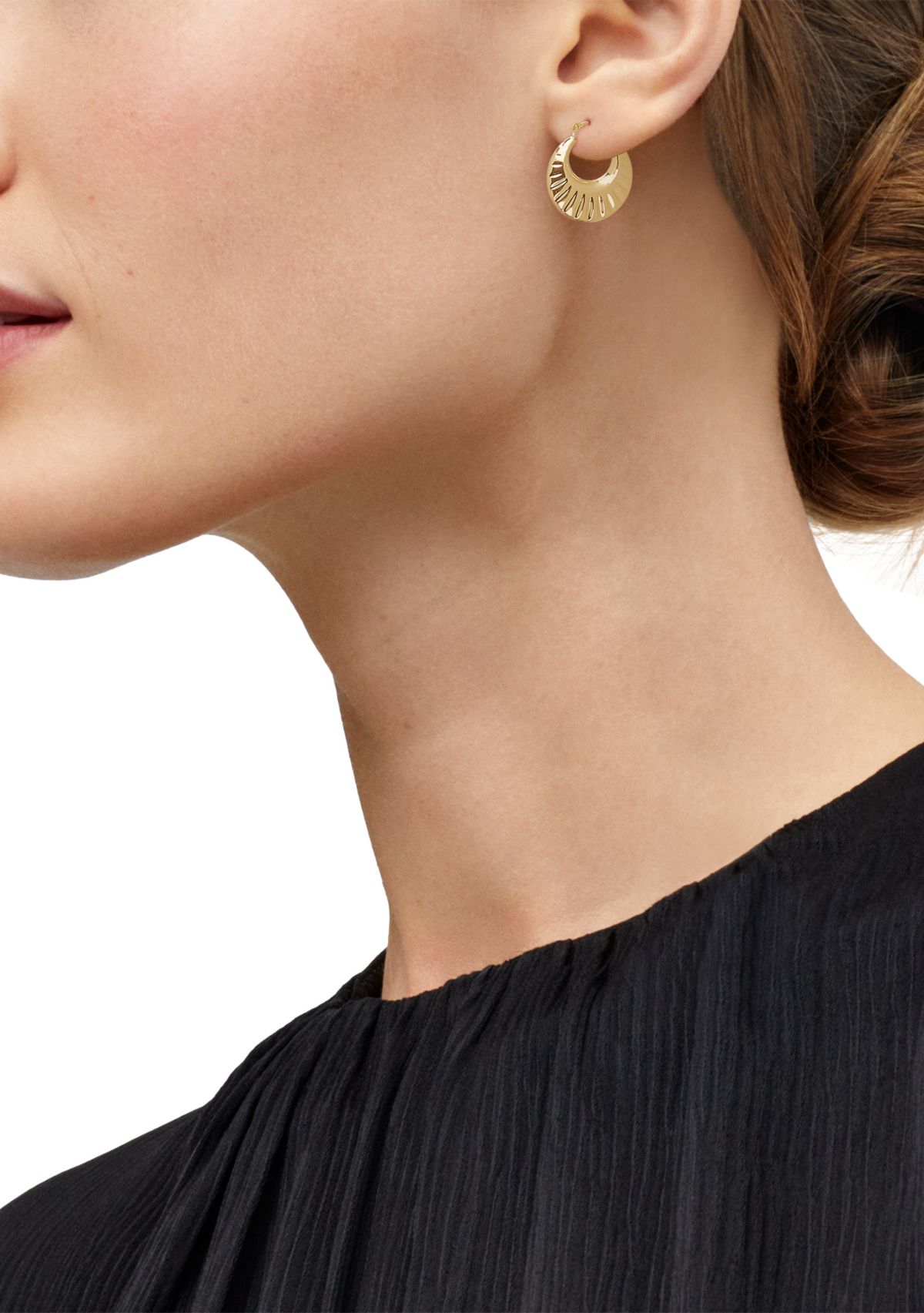 Ribbed Hoop Earrings in 14K Yellow Gold