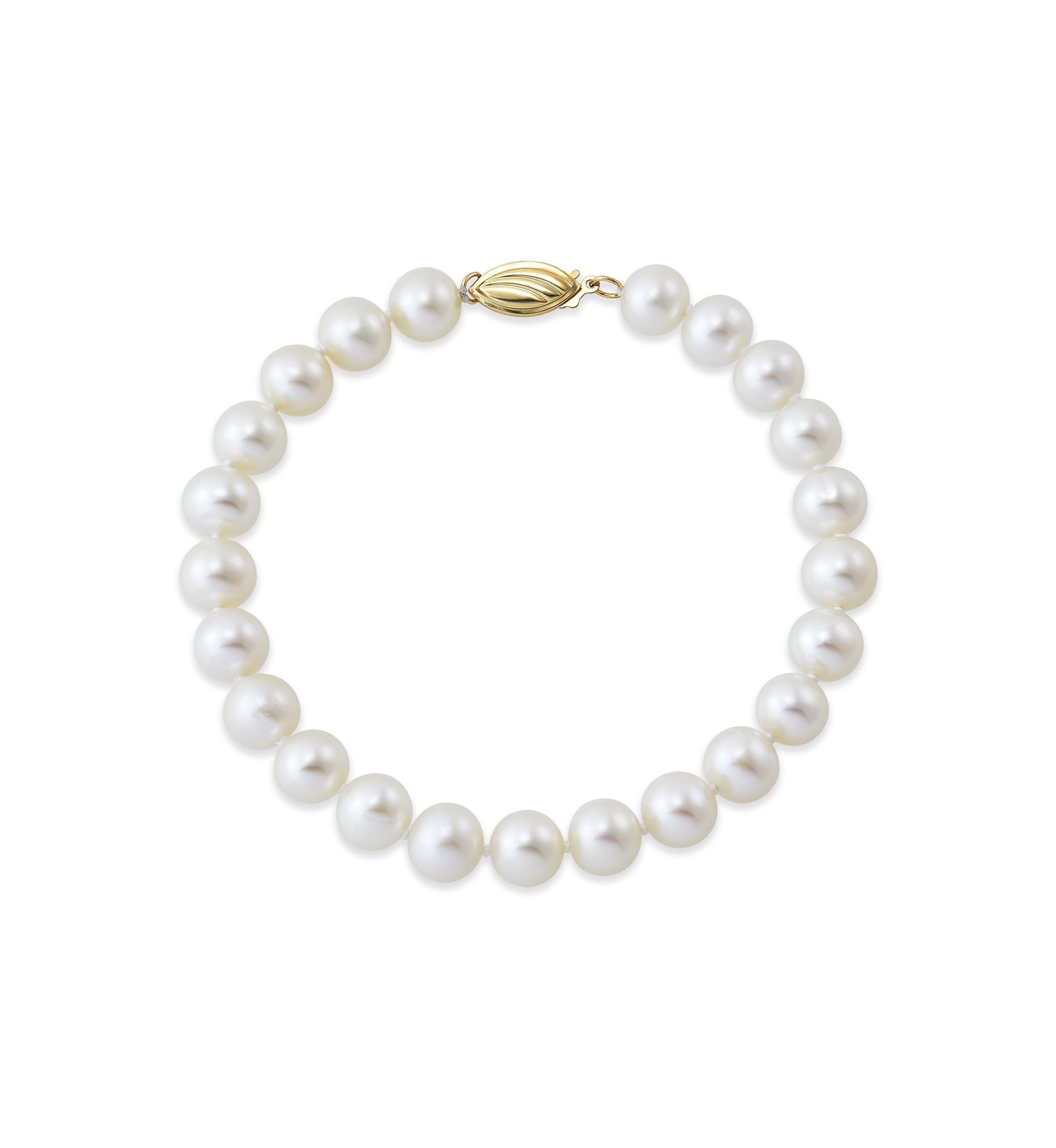 White Pearl Single Strand Bracelet in 14K Yellow Gold