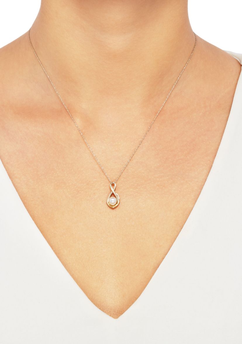 1.7 ct. t.w. Freshwater Pearl Pendant Necklace in 10K Yellow Gold 