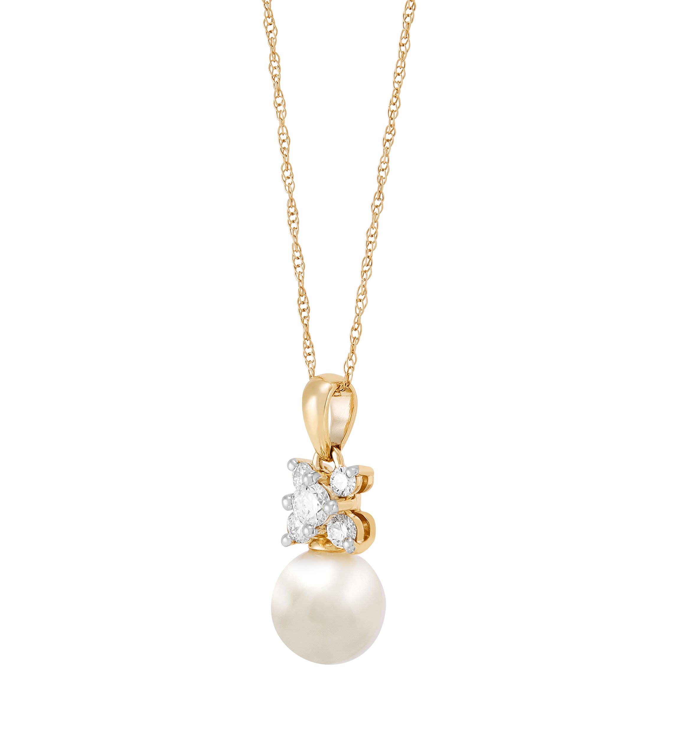 Pearl and 1/4 ct. t.w. Lab Grown Diamond Pendant with 18" Rope Chain in 10K Yellow Gold
