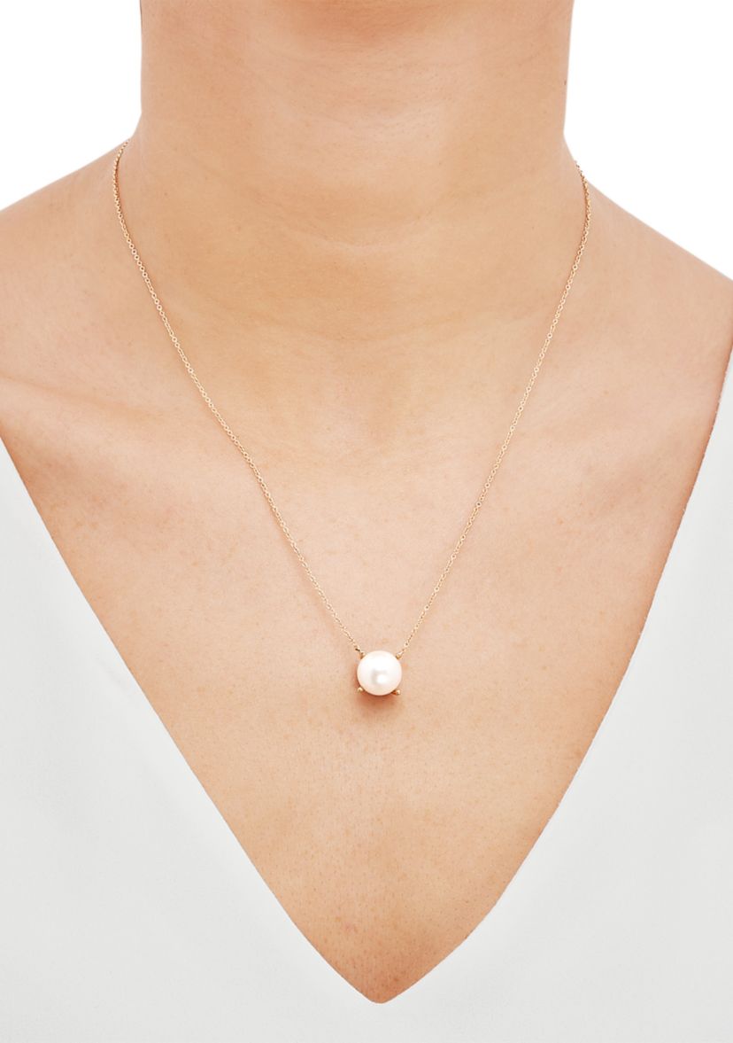 10-10.5 Millimeter Solitaire Pearl Necklace in 10K Yellow Gold