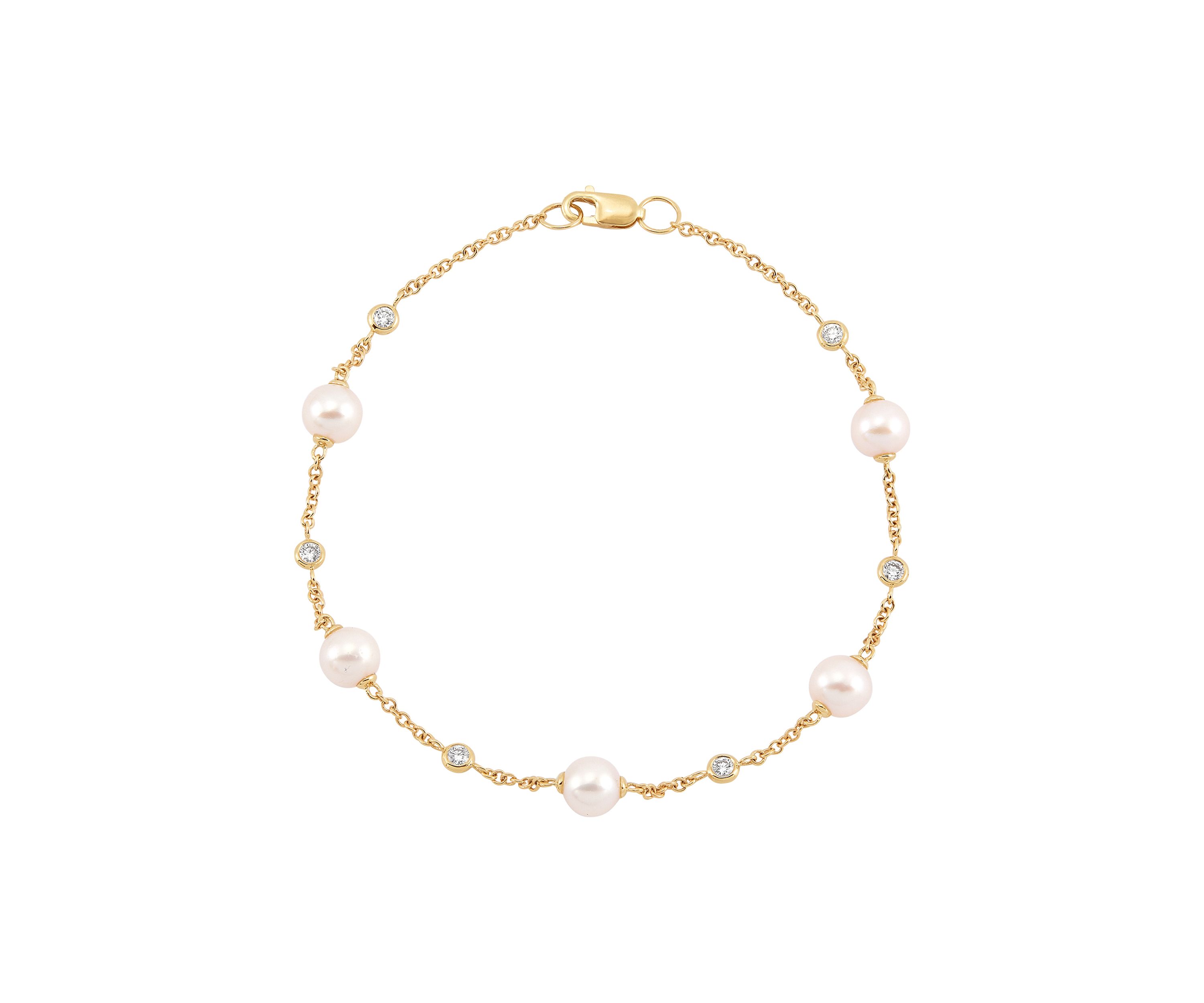 Pearl and 1/5 ct. t.w. Lab Grown Diamond Bracelet in 10K Yellow Gold